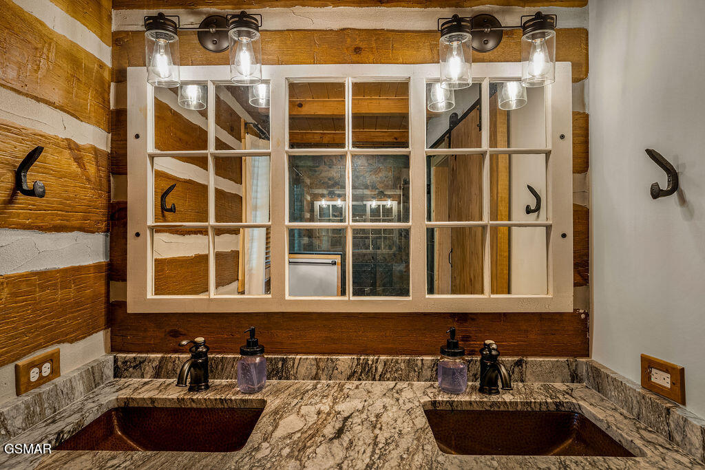 335 Hawken Drive Walland TN 37886