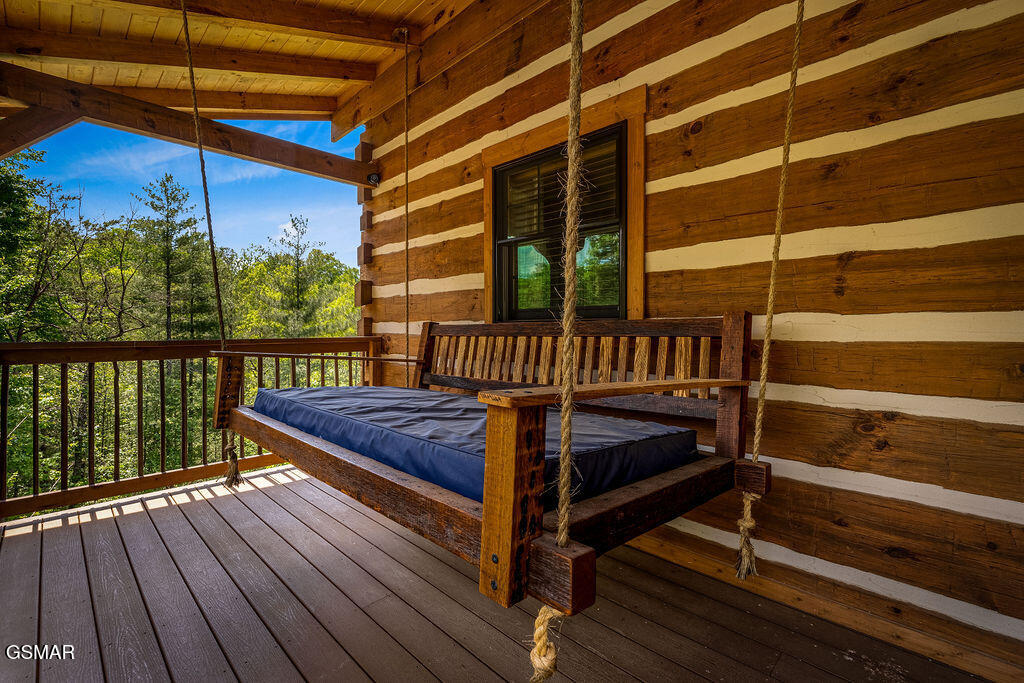 335 Hawken Drive Walland TN 37886