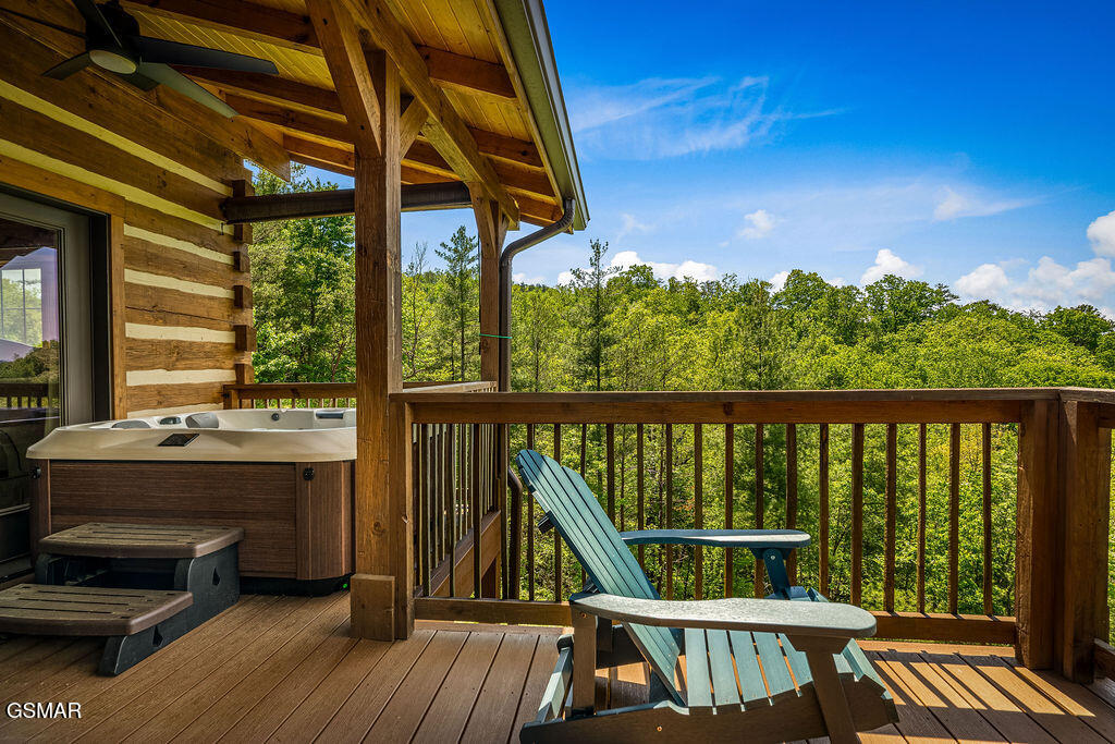 335 Hawken Drive Walland TN 37886