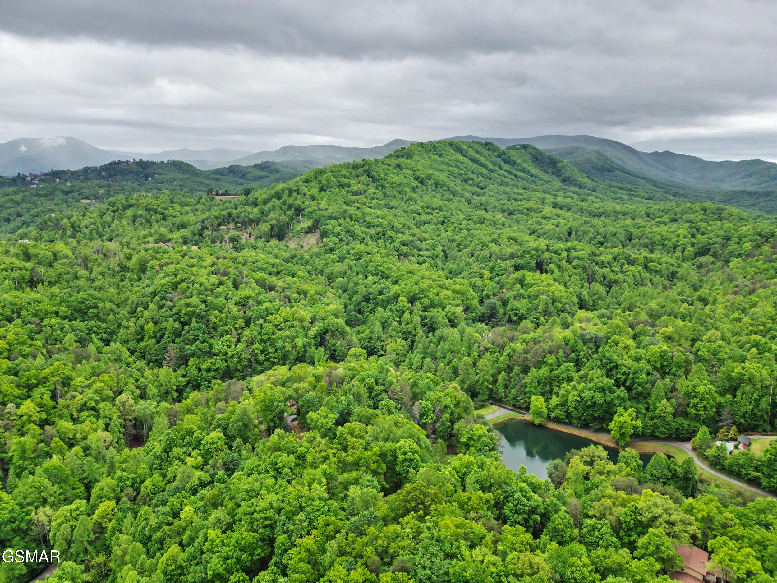425 Hemlock Lane Sevierville TN 37876