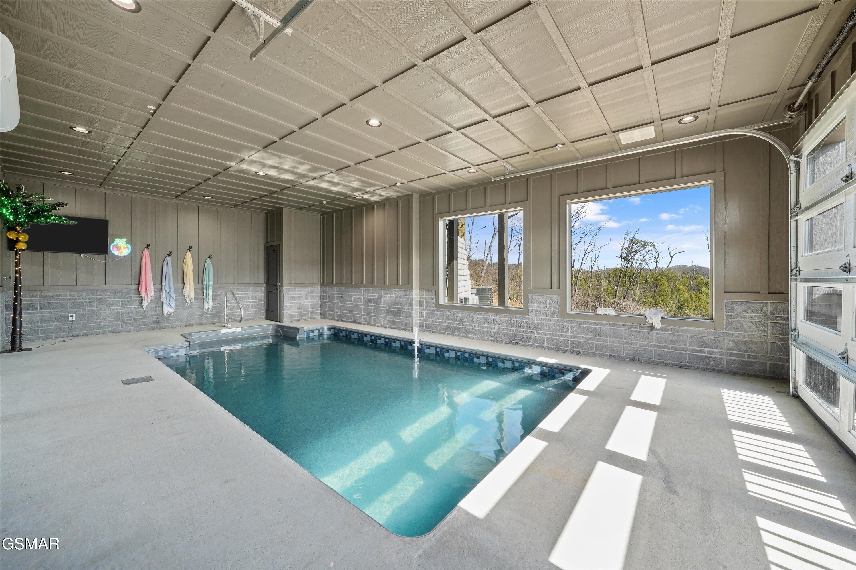 287 Laurel Oaks Way Gatlinburg TN 37738