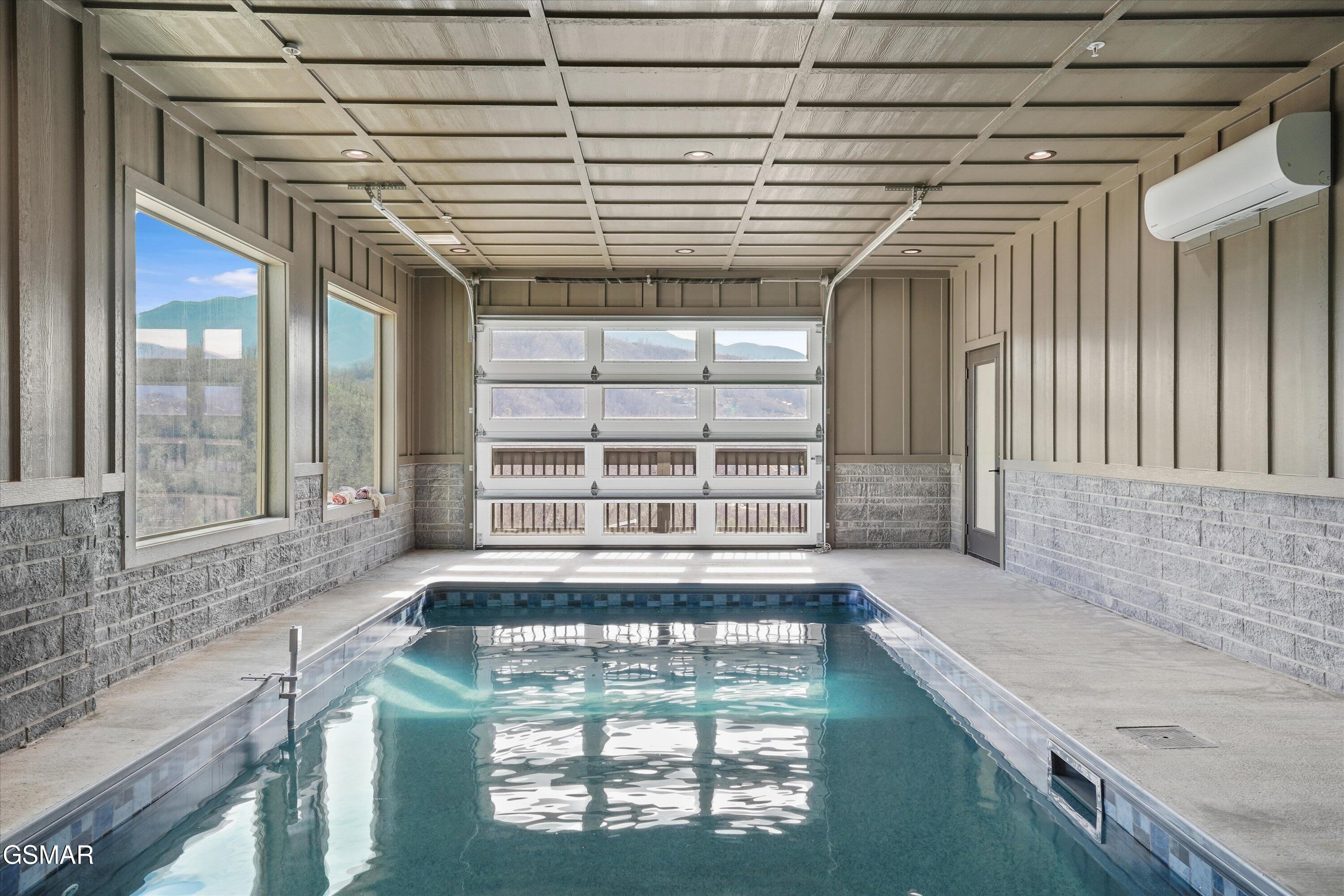 287 Laurel Oaks Way Gatlinburg TN 37738