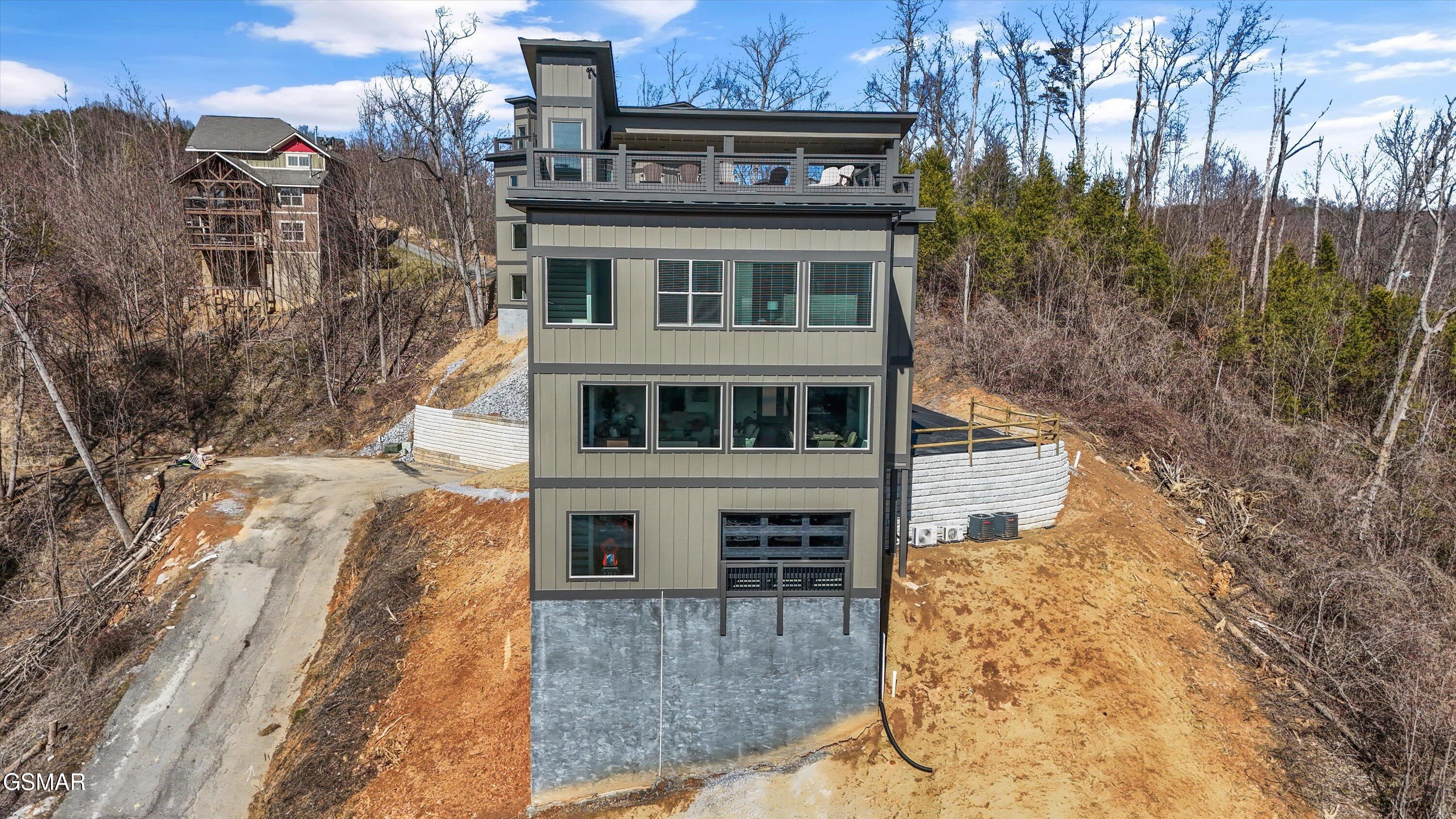 287 Laurel Oaks Way Gatlinburg TN 37738