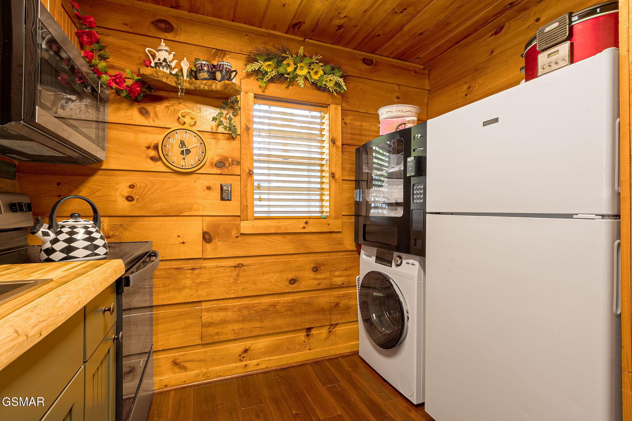 4424 & 4428 Grindstone Ridge Road Pigeon Forge TN 37863
