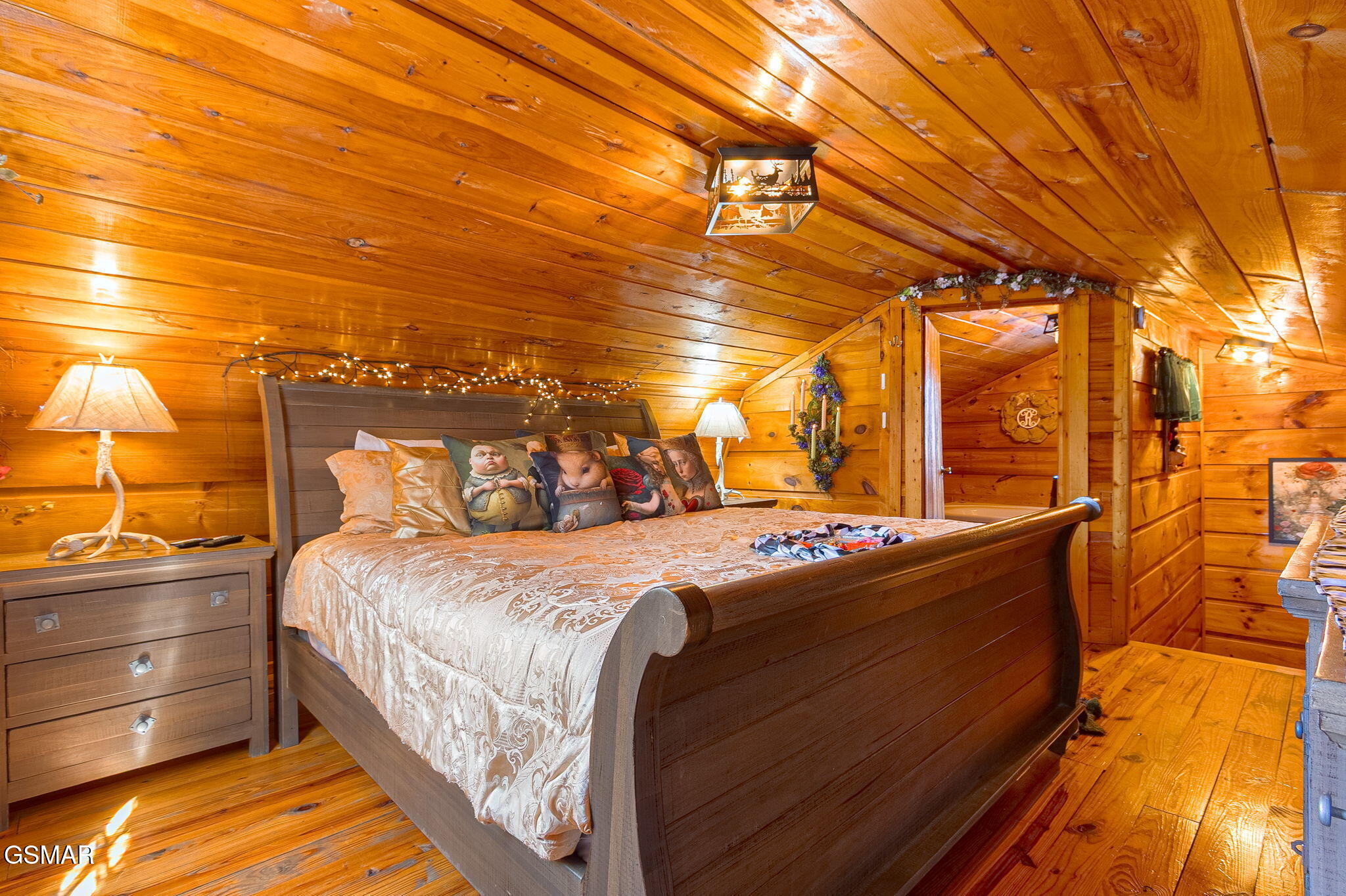 4424 & 4428 Grindstone Ridge Road Pigeon Forge TN 37863