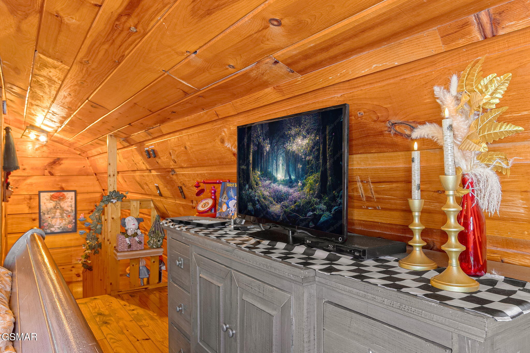 4424 & 4428 Grindstone Ridge Road Pigeon Forge TN 37863