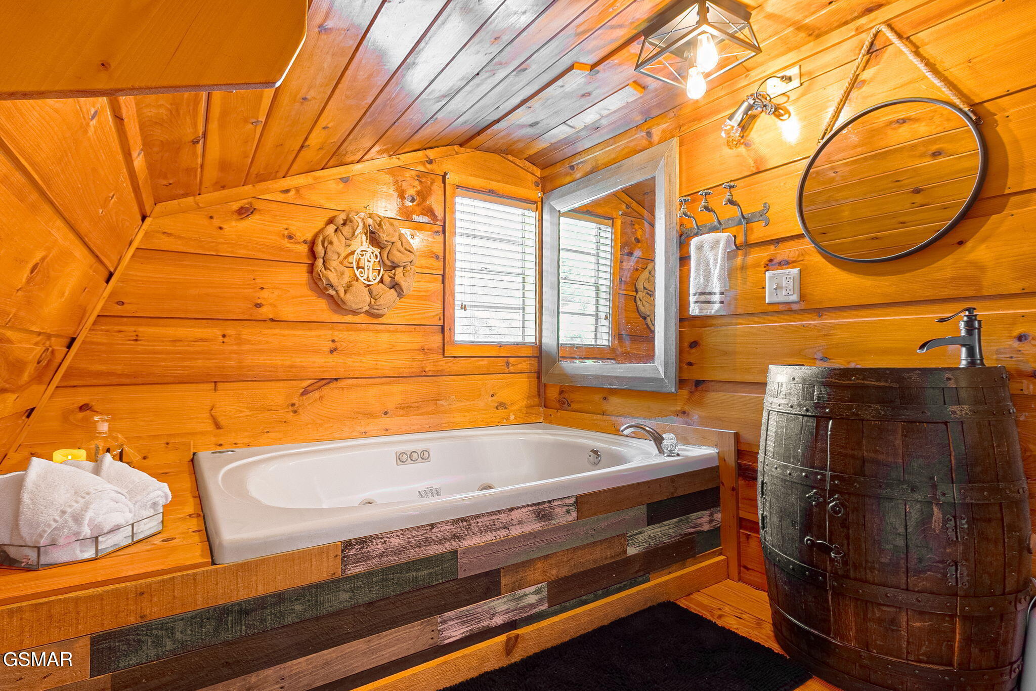 4424 & 4428 Grindstone Ridge Road Pigeon Forge TN 37863
