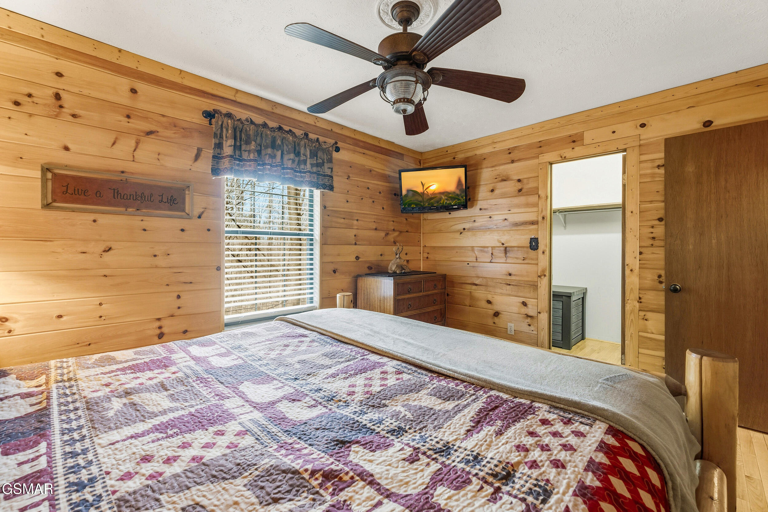 1944 Anderson Way Sevierville TN 37876