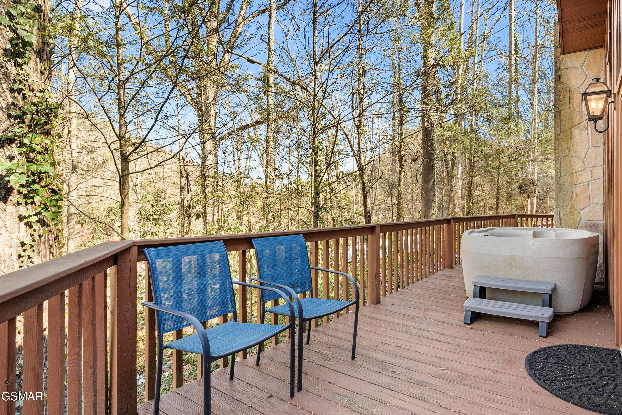 1944 Anderson Way Sevierville TN 37876