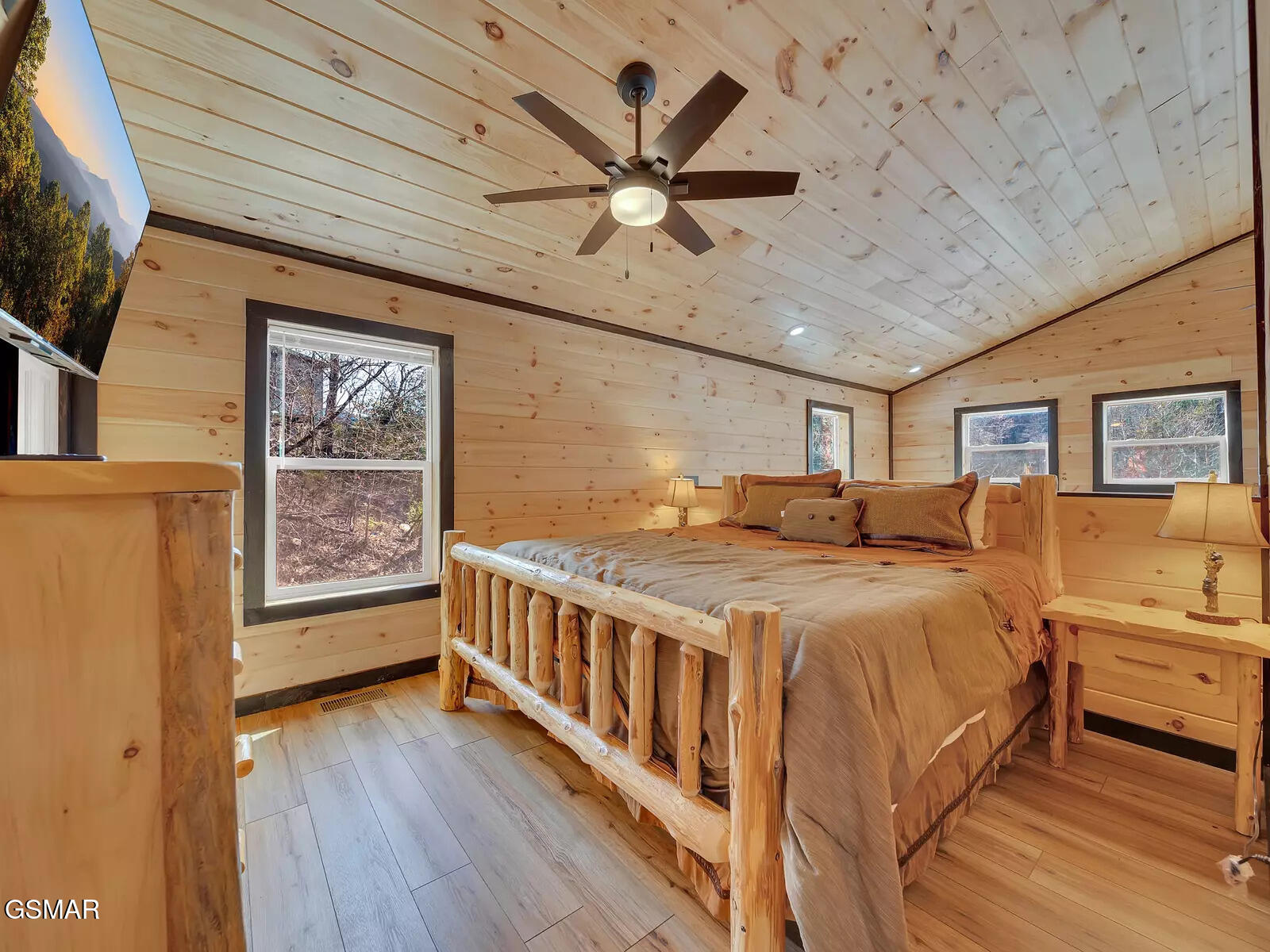 615 Lethco Way Pigeon Forge TN 37863