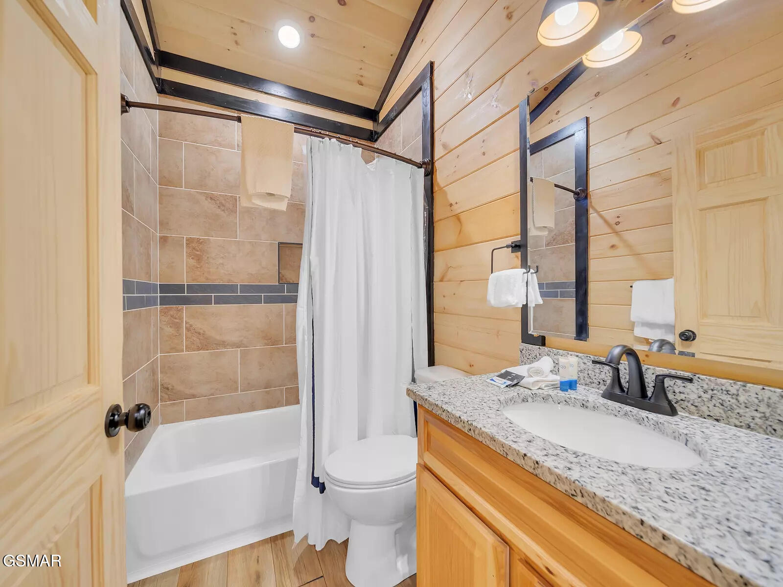 615 Lethco Way Pigeon Forge TN 37863