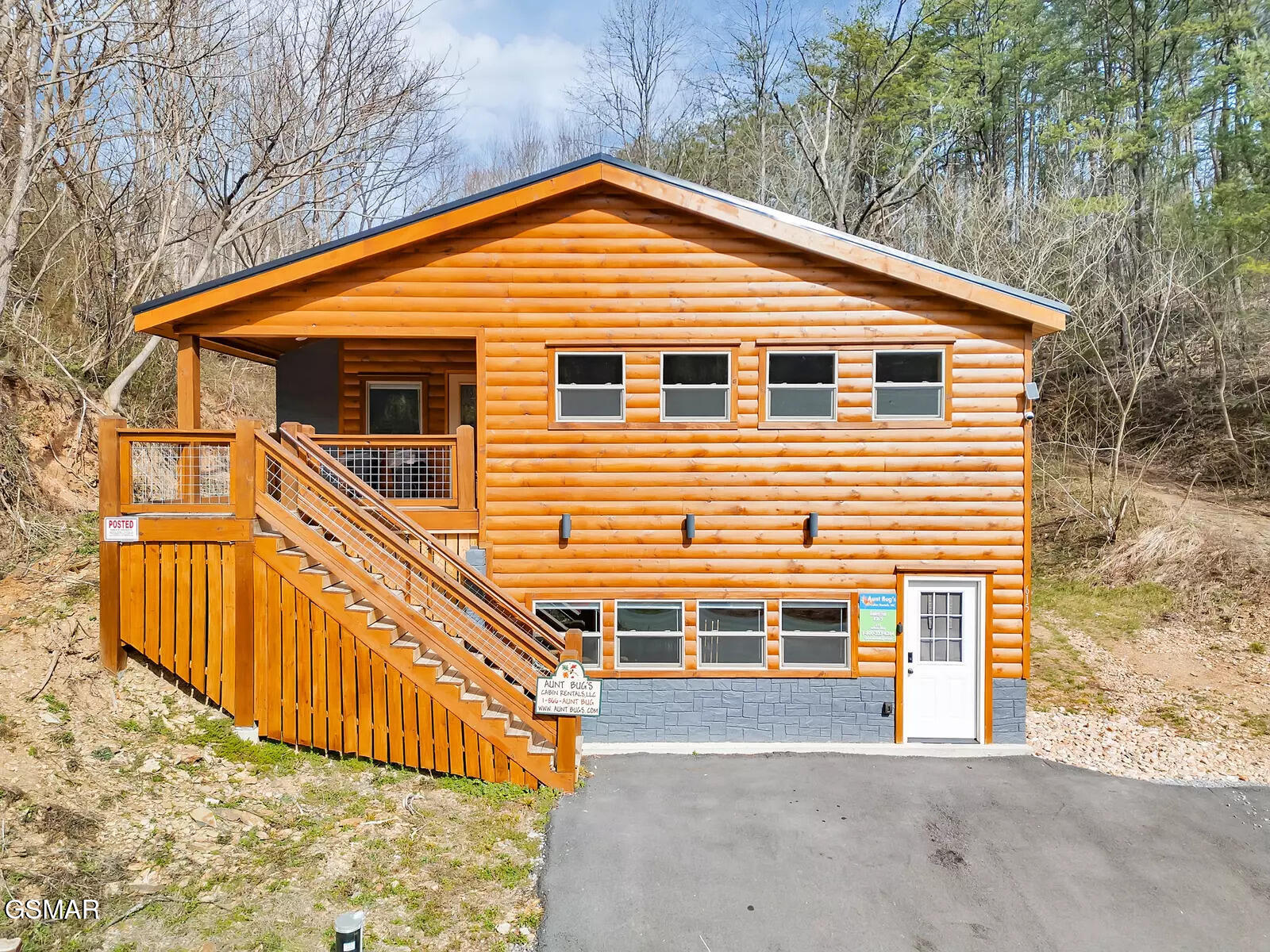 615 Lethco Way Pigeon Forge TN 37863