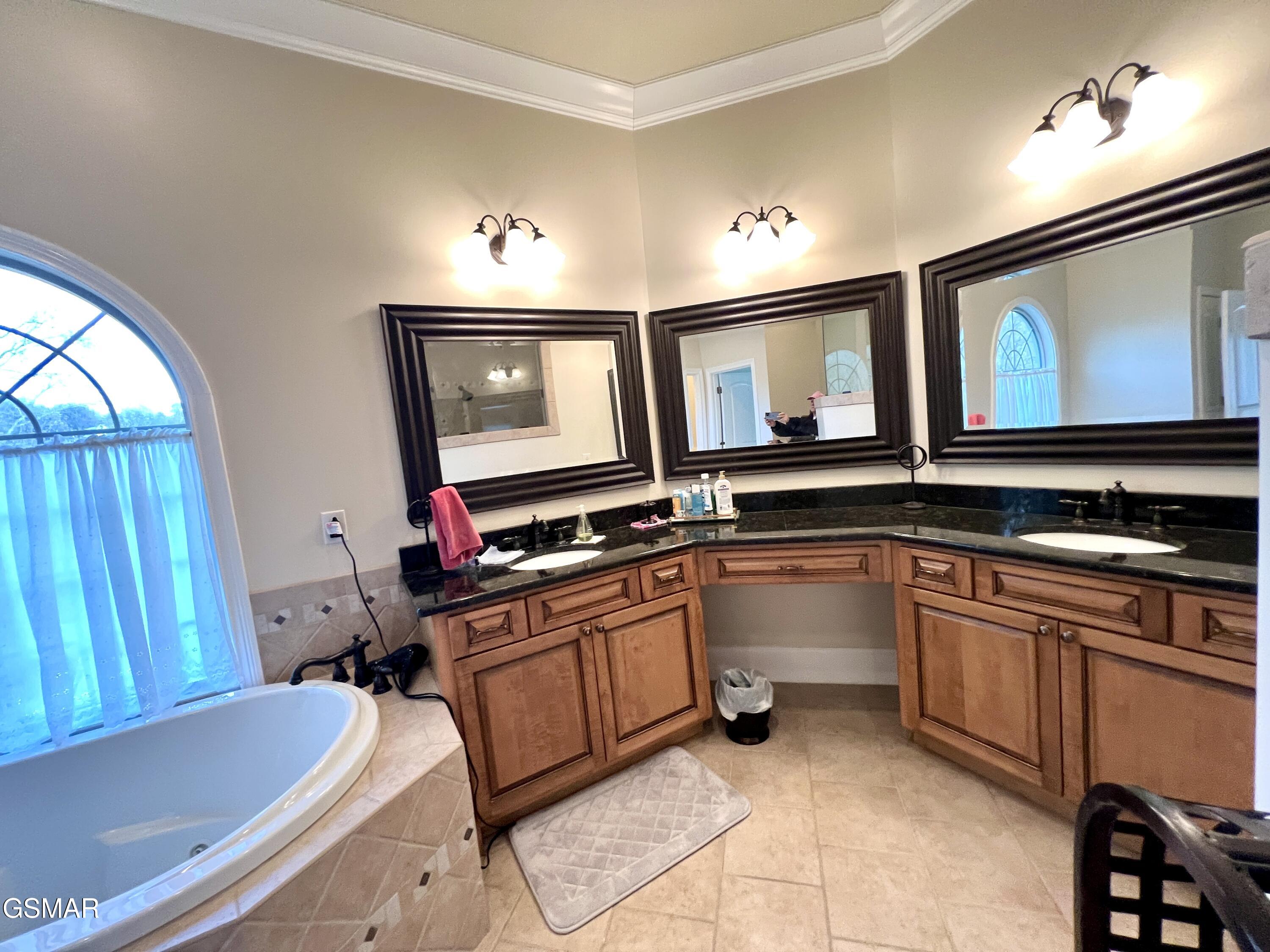 614 Watercrest Lane Dandridge TN 37725