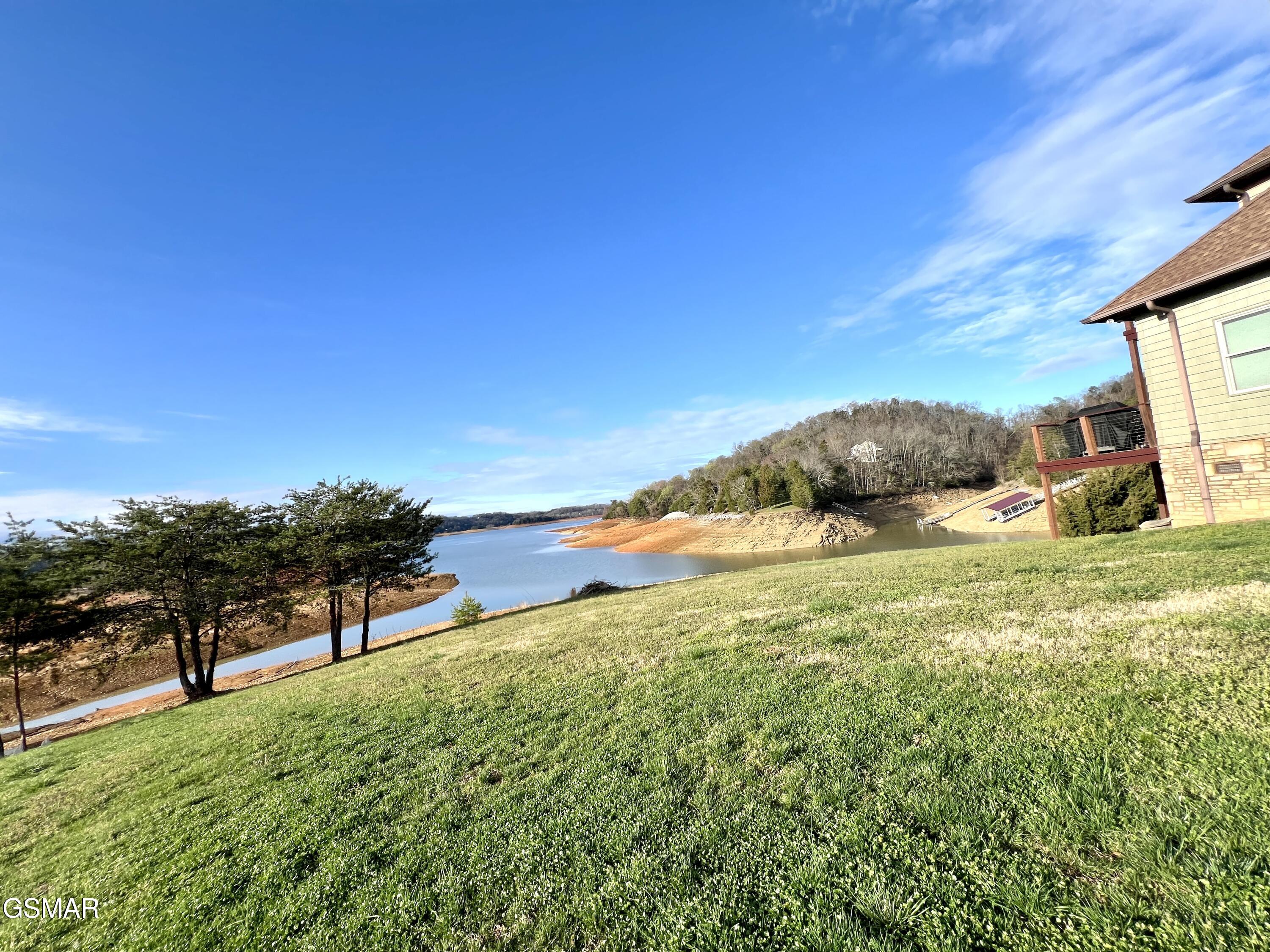 614 Watercrest Lane Dandridge TN 37725