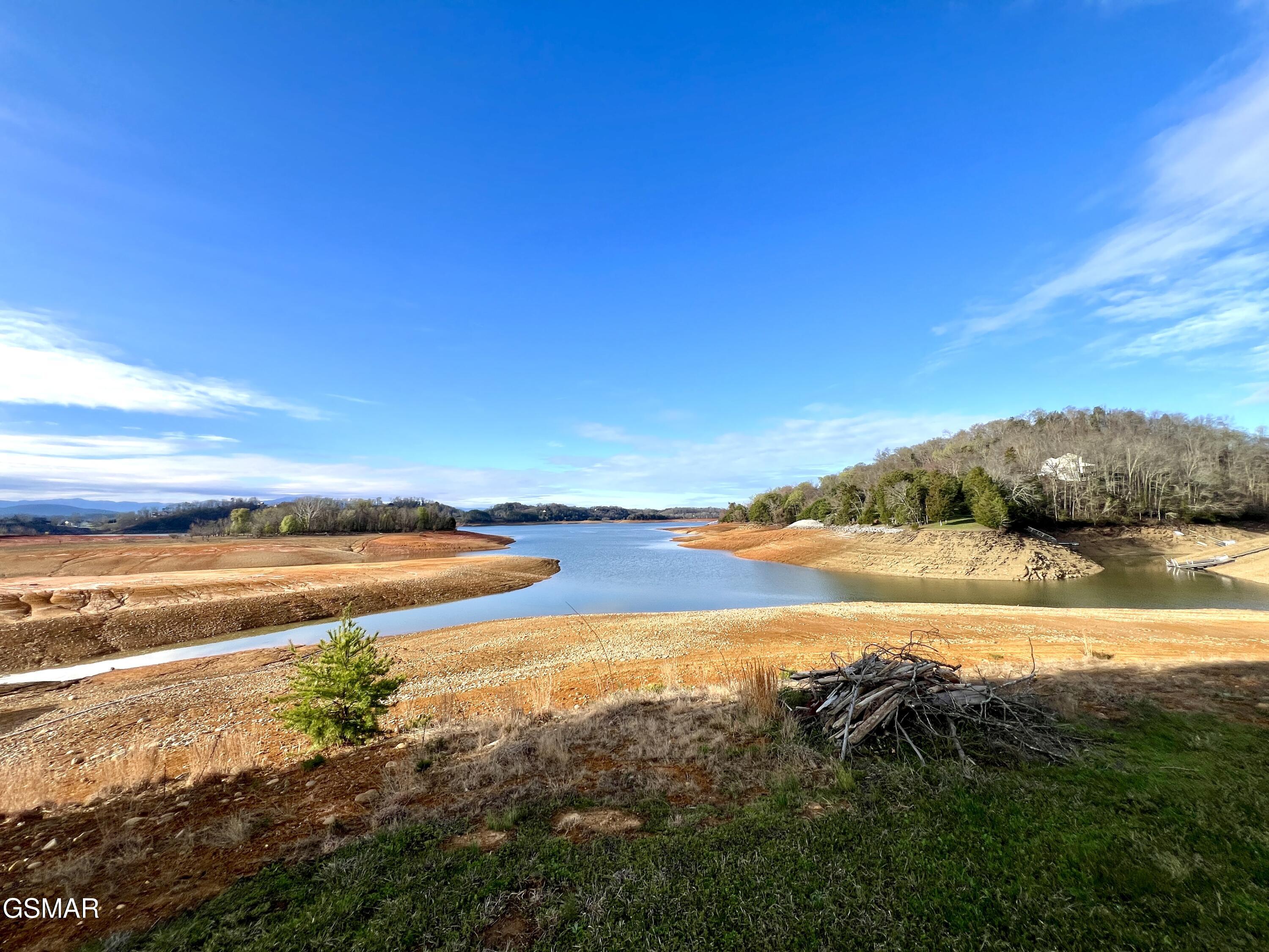 614 Watercrest Lane Dandridge TN 37725