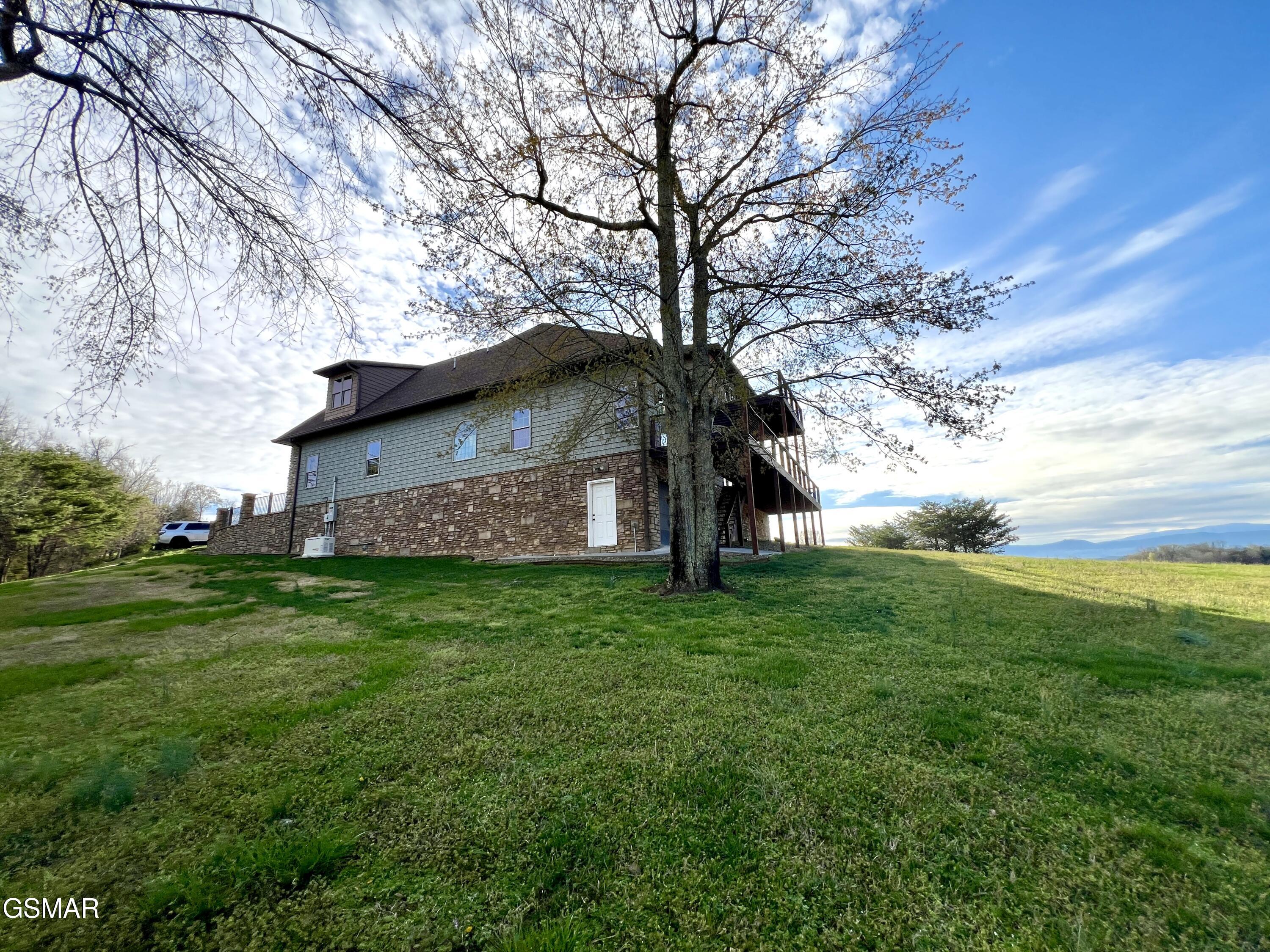 614 Watercrest Lane Dandridge TN 37725
