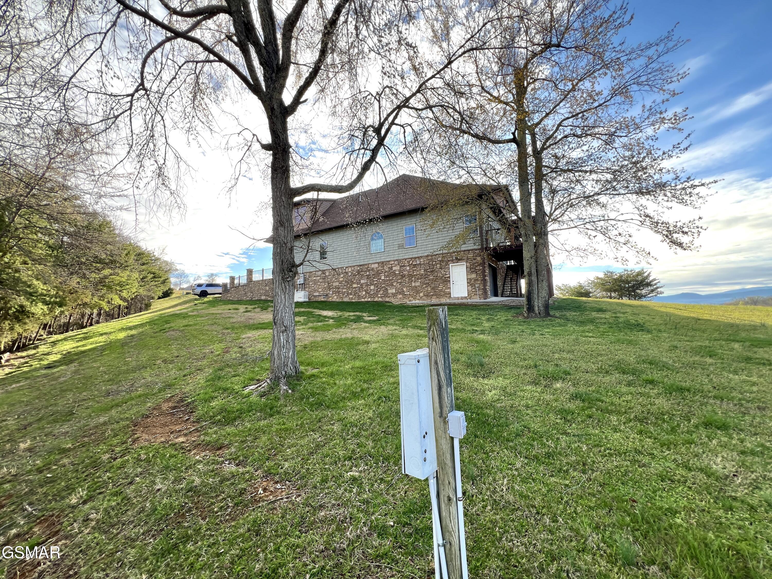 614 Watercrest Lane Dandridge TN 37725