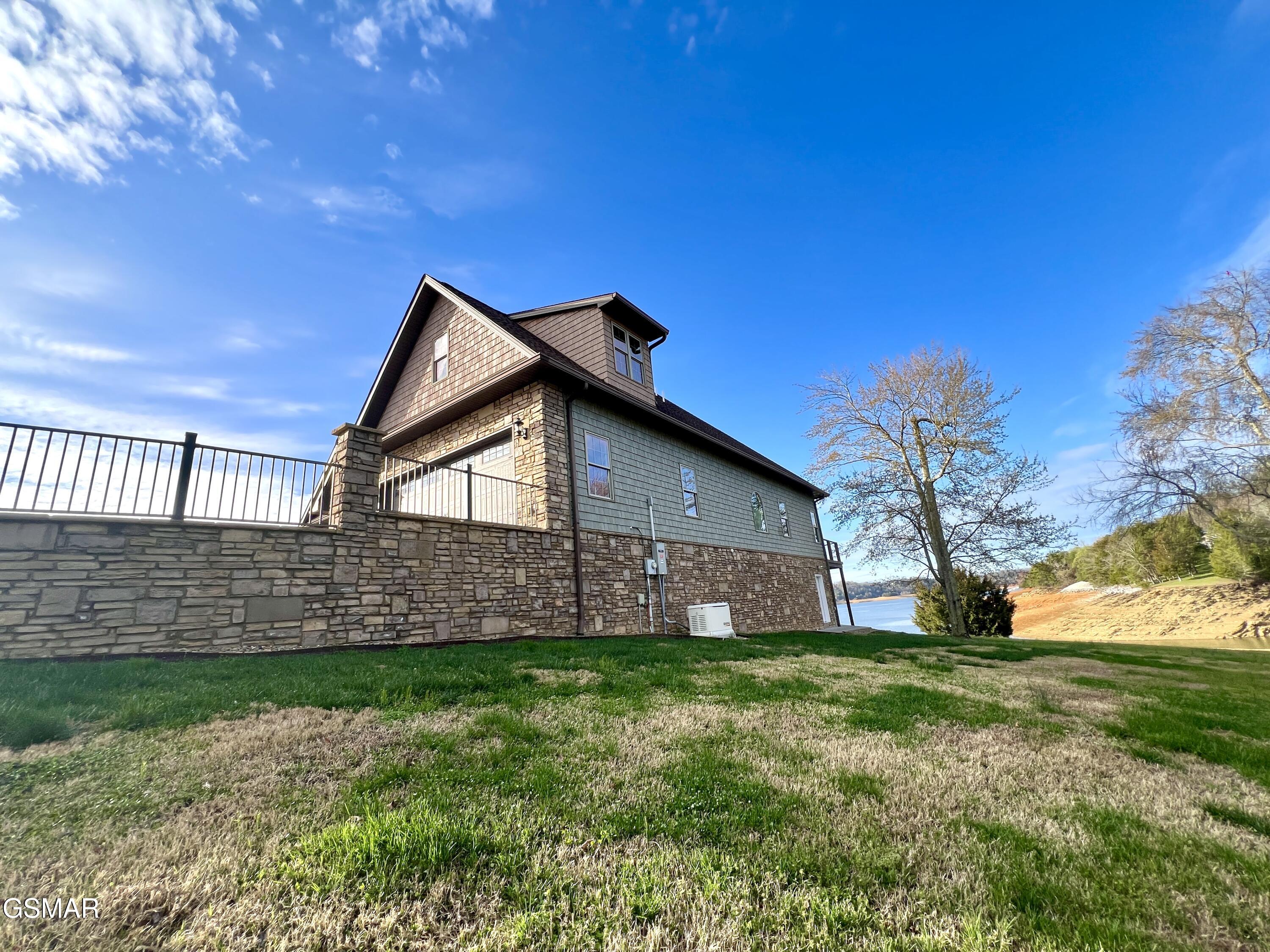 614 Watercrest Lane Dandridge TN 37725