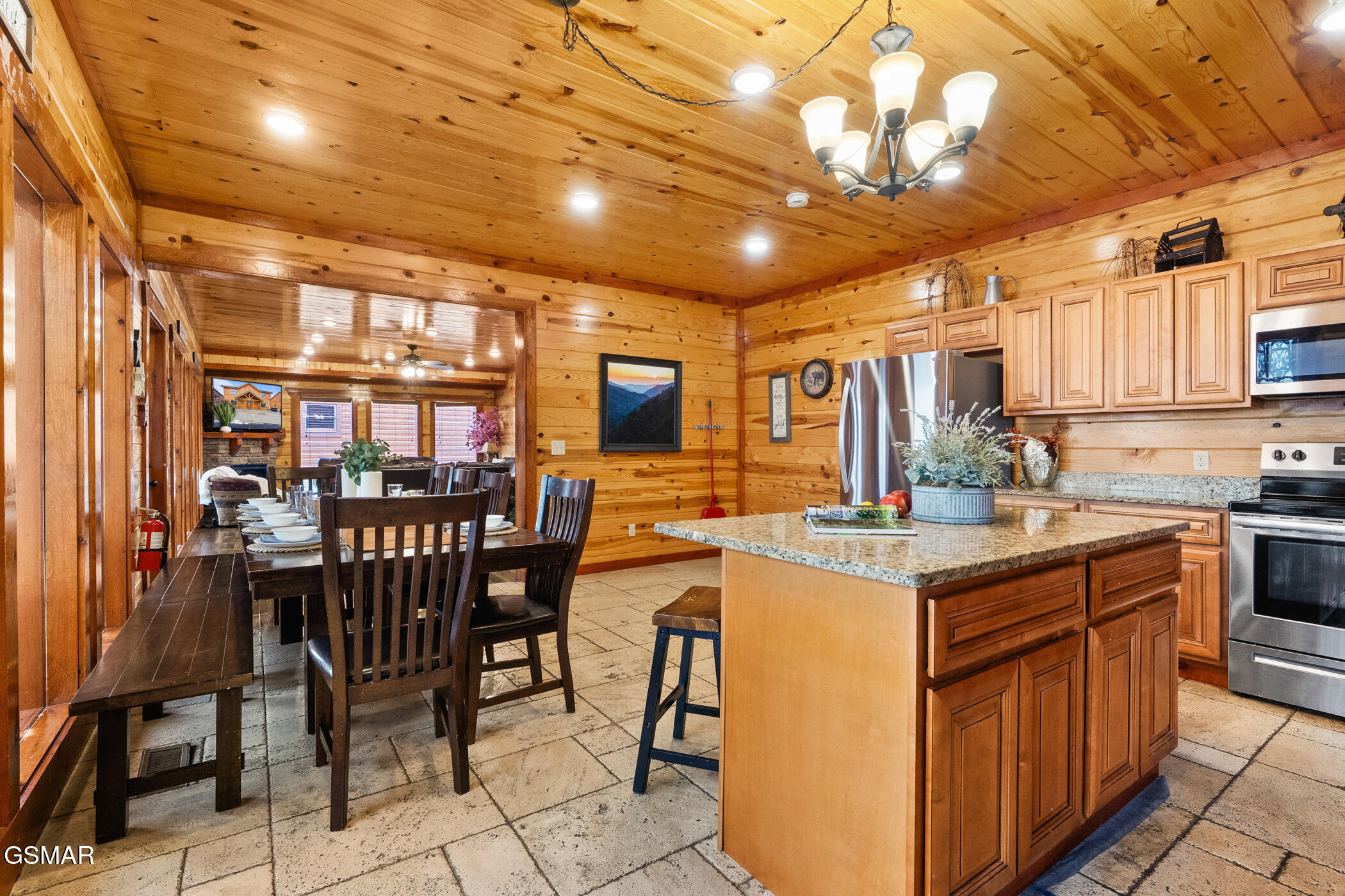 3704 Tilda Hilltop Way Sevierville TN 37862