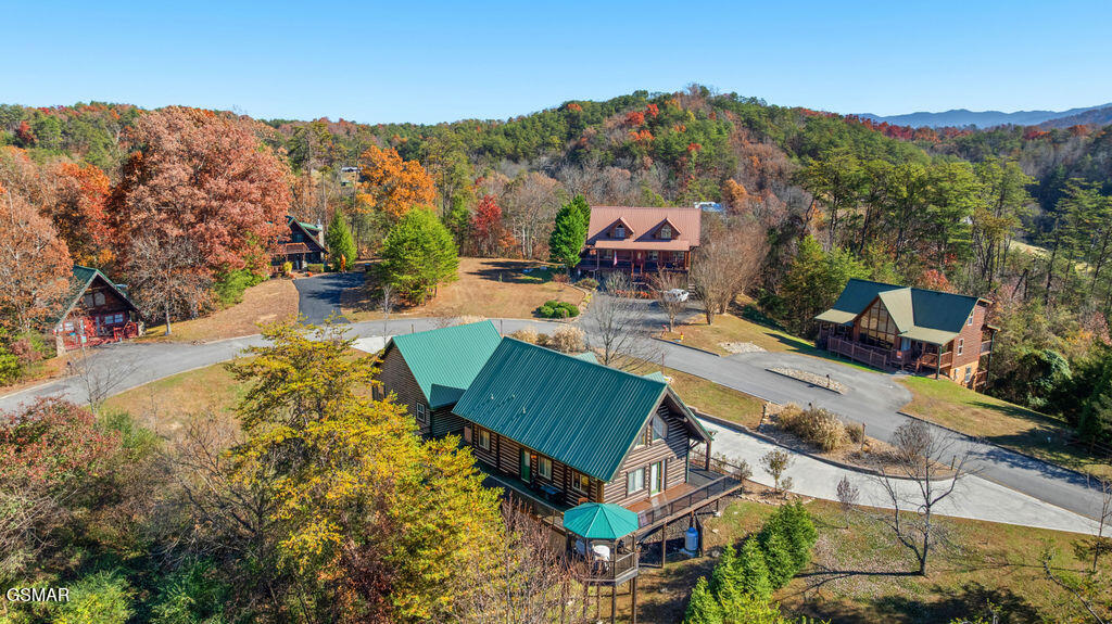 1347 Zachary Thomas Lane Sevierville TN 37876