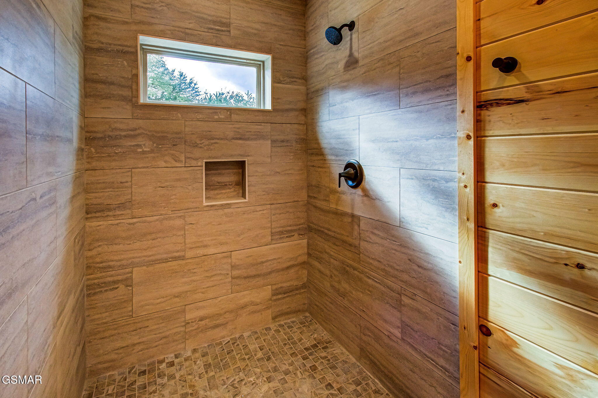 1821 Pinestand Ridge Way Pigeon Forge TN 37862