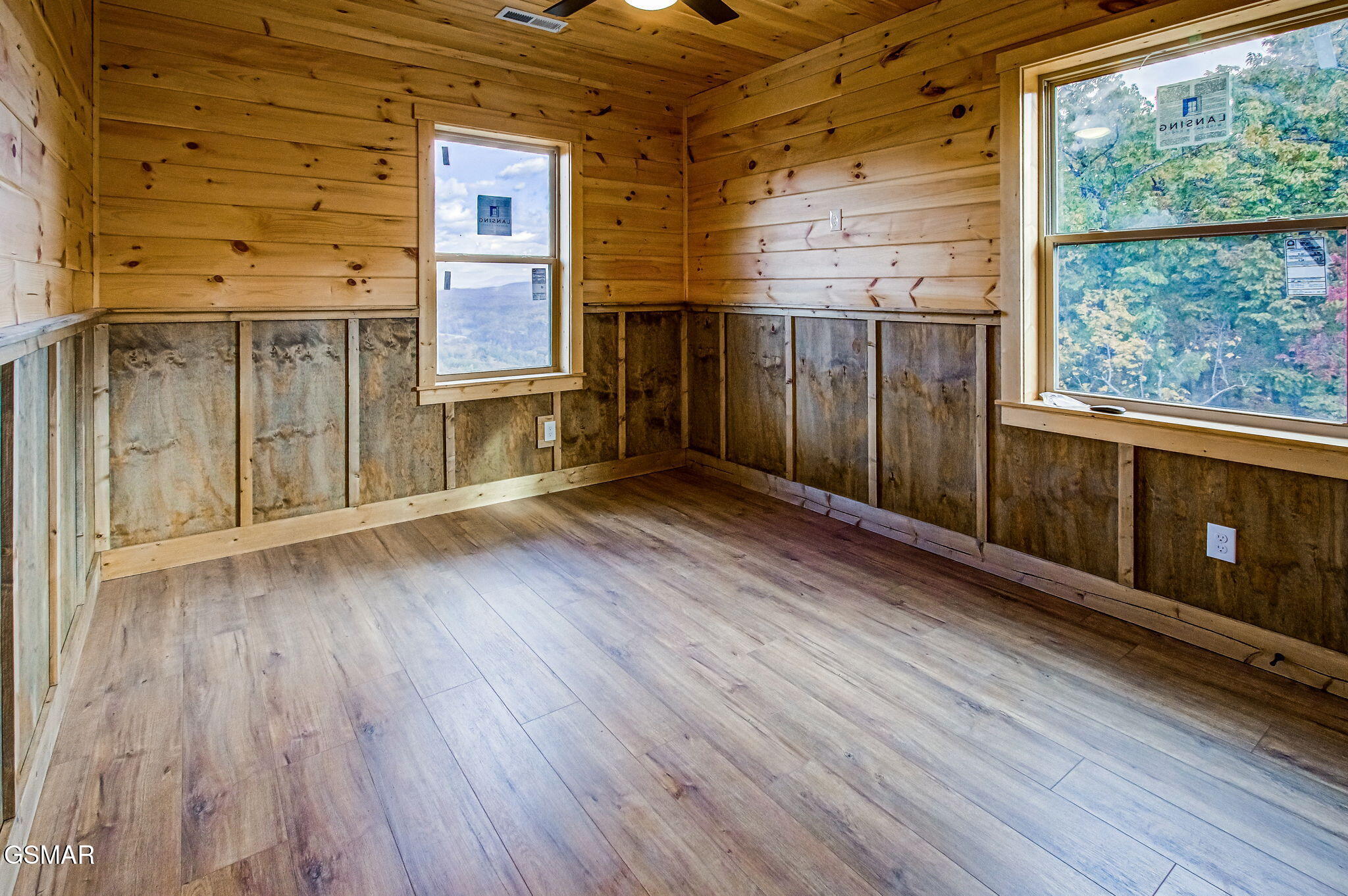 1821 Pinestand Ridge Way Pigeon Forge TN 37862