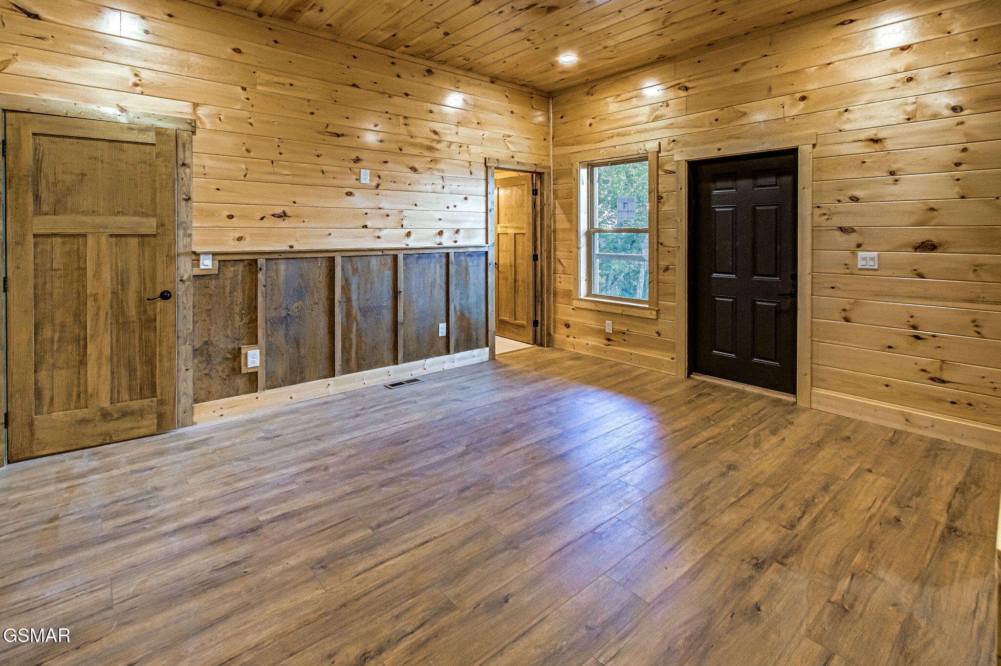 1821 Pinestand Ridge Way Pigeon Forge TN 37862