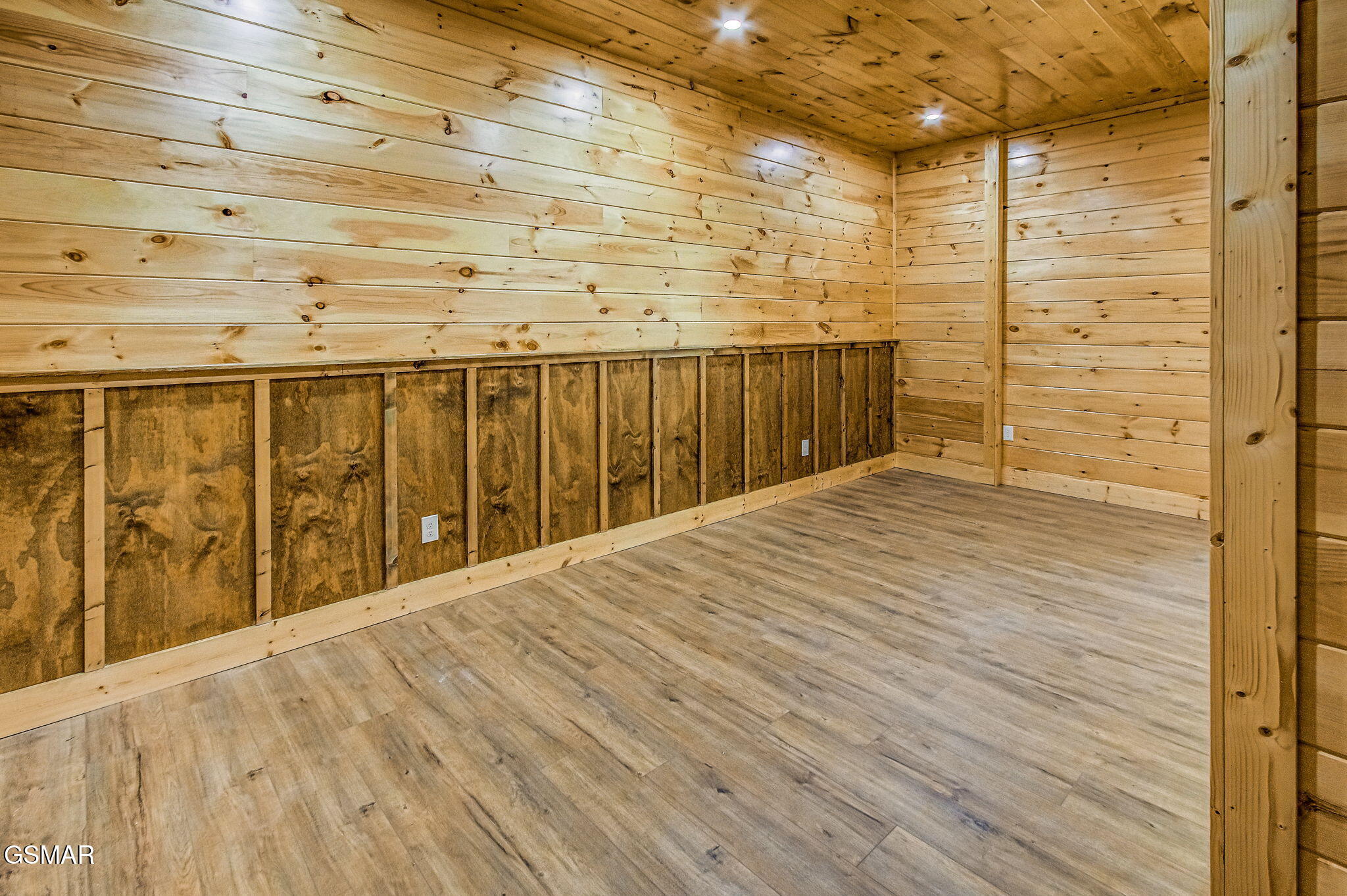 1821 Pinestand Ridge Way Pigeon Forge TN 37862