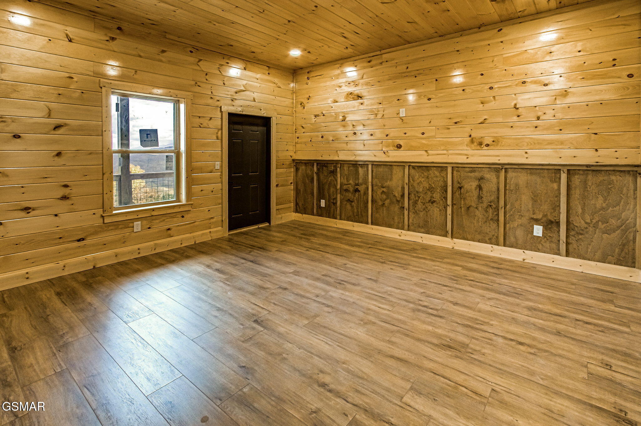 1821 Pinestand Ridge Way Pigeon Forge TN 37862