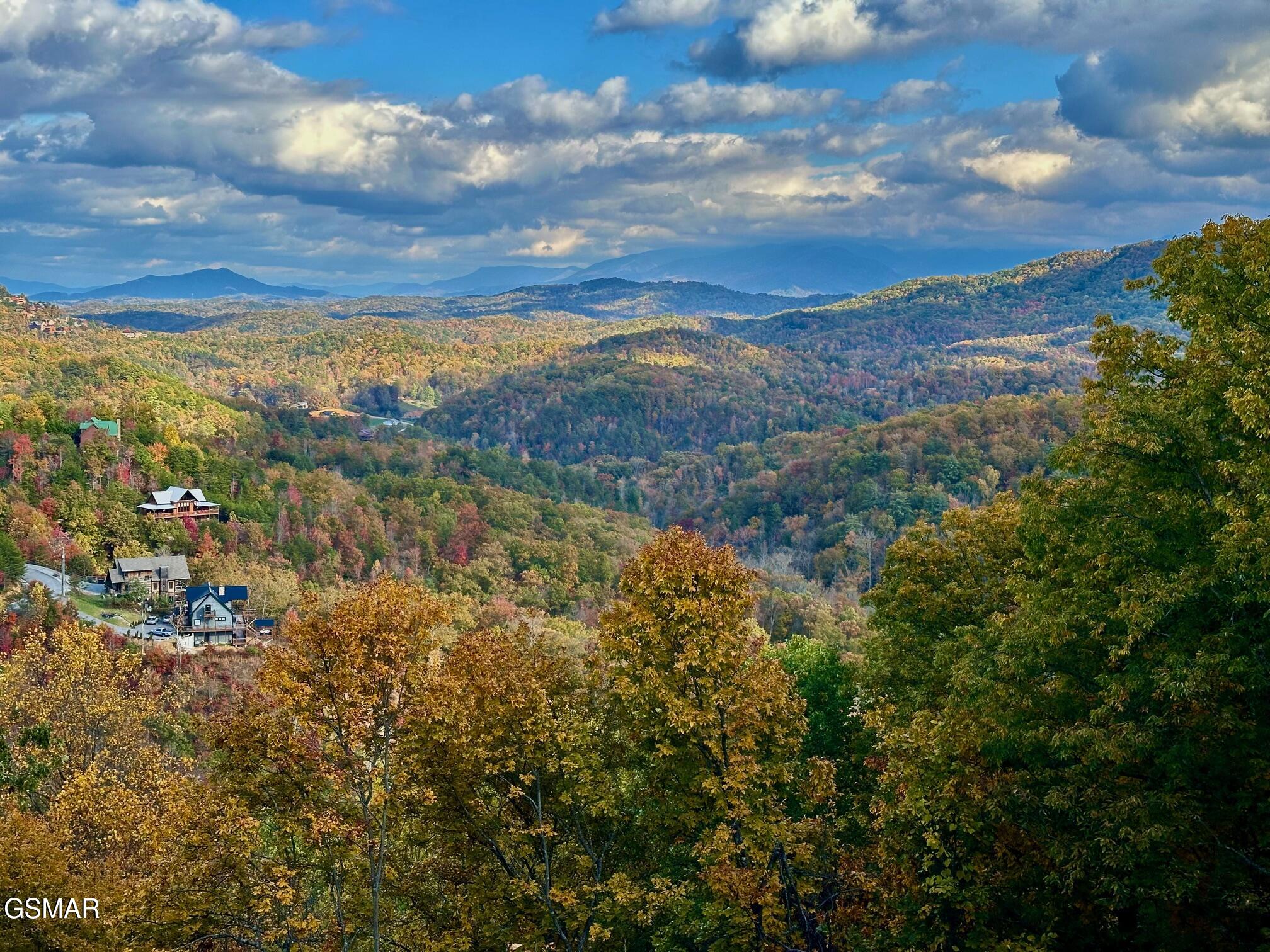 1821 Pinestand Ridge Way Pigeon Forge TN 37862