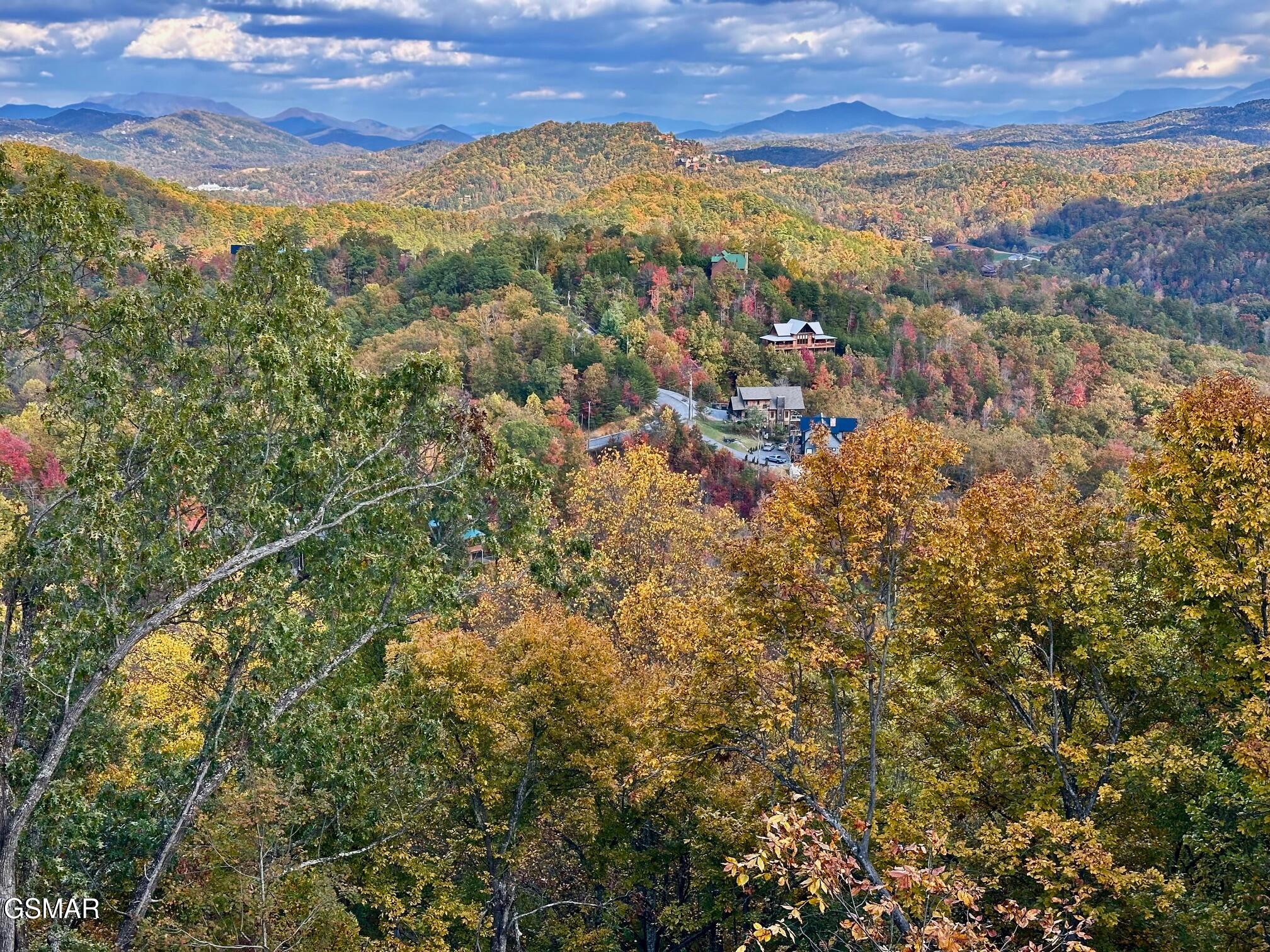 1821 Pinestand Ridge Way Pigeon Forge TN 37862