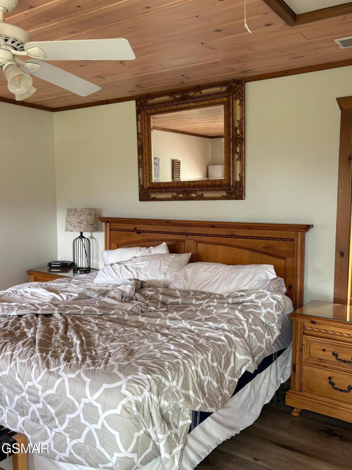 1226 Sky High Way Gatlinburg TN 37738