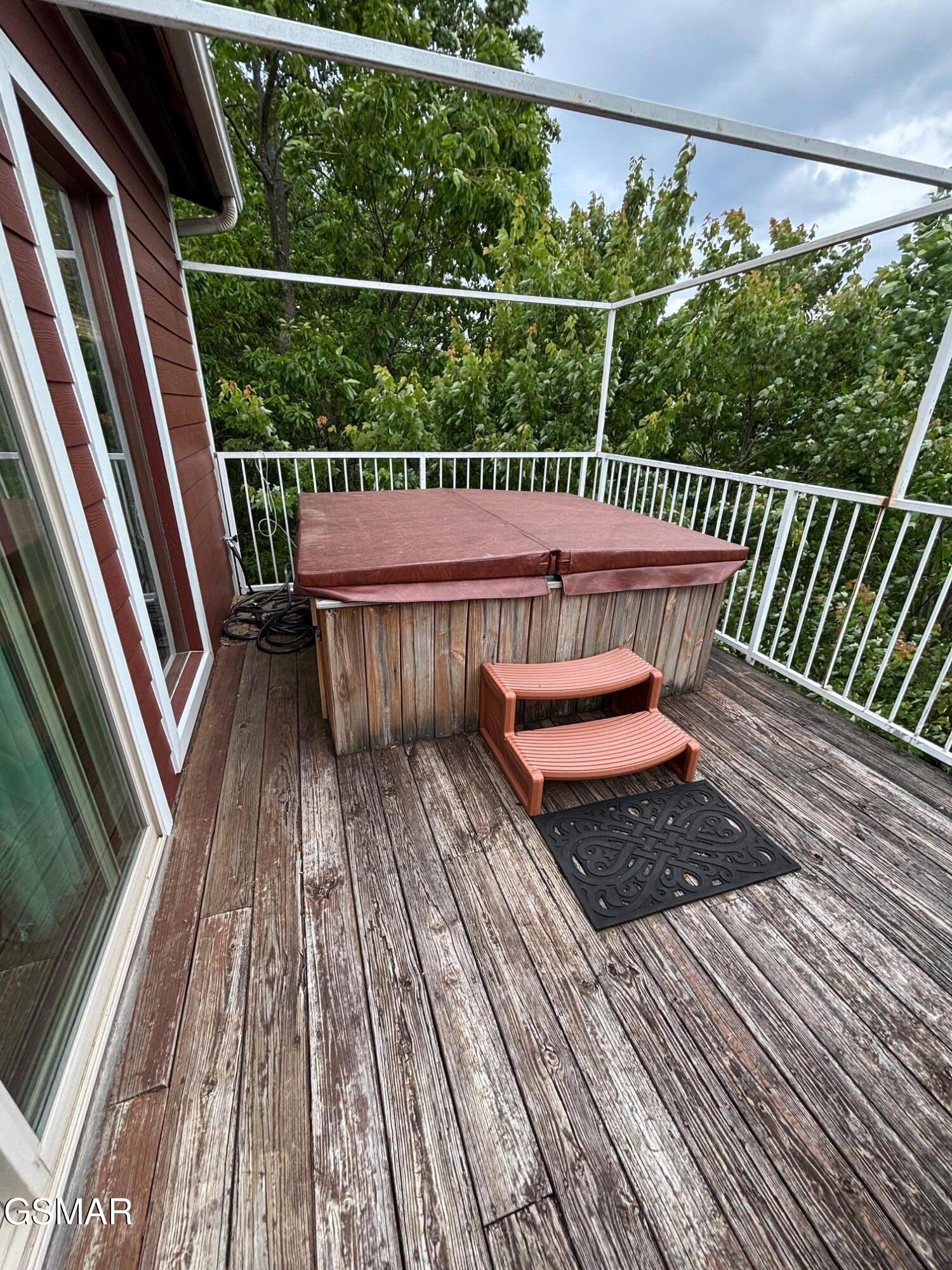 1226 Sky High Way Gatlinburg TN 37738