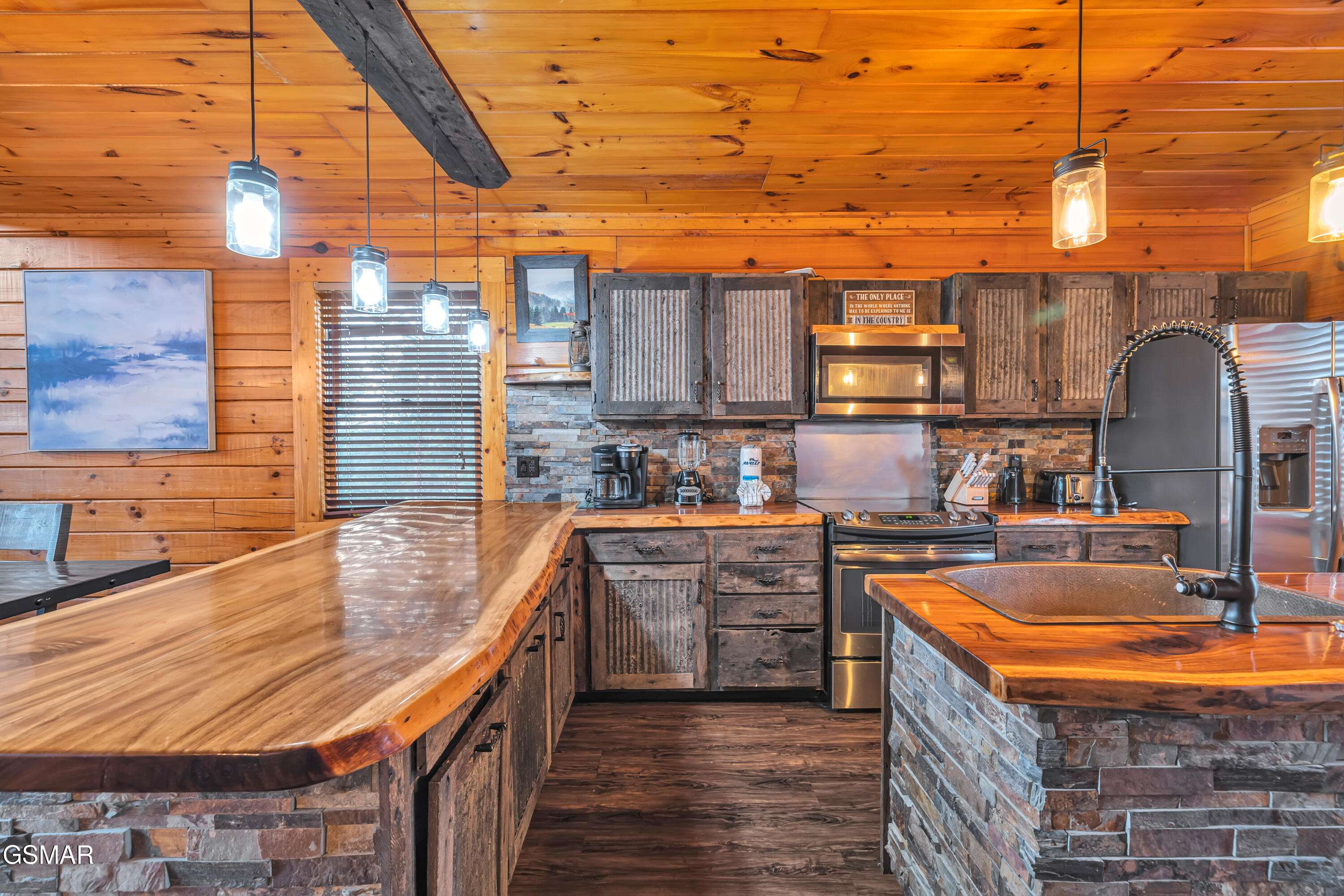 1551 Rainbow Ridge Road Sevierville TN 37862