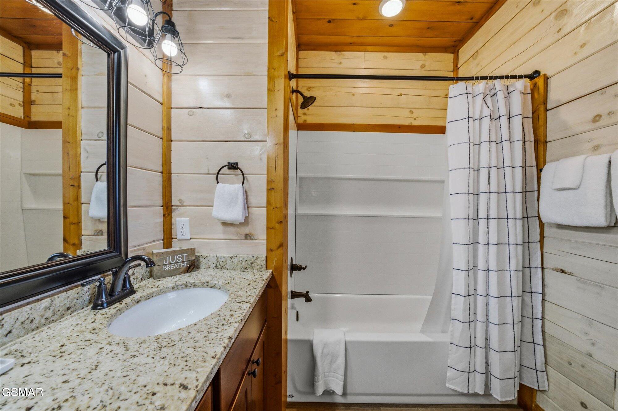 1636 Eagle Springs Road Sevierville TN 37876