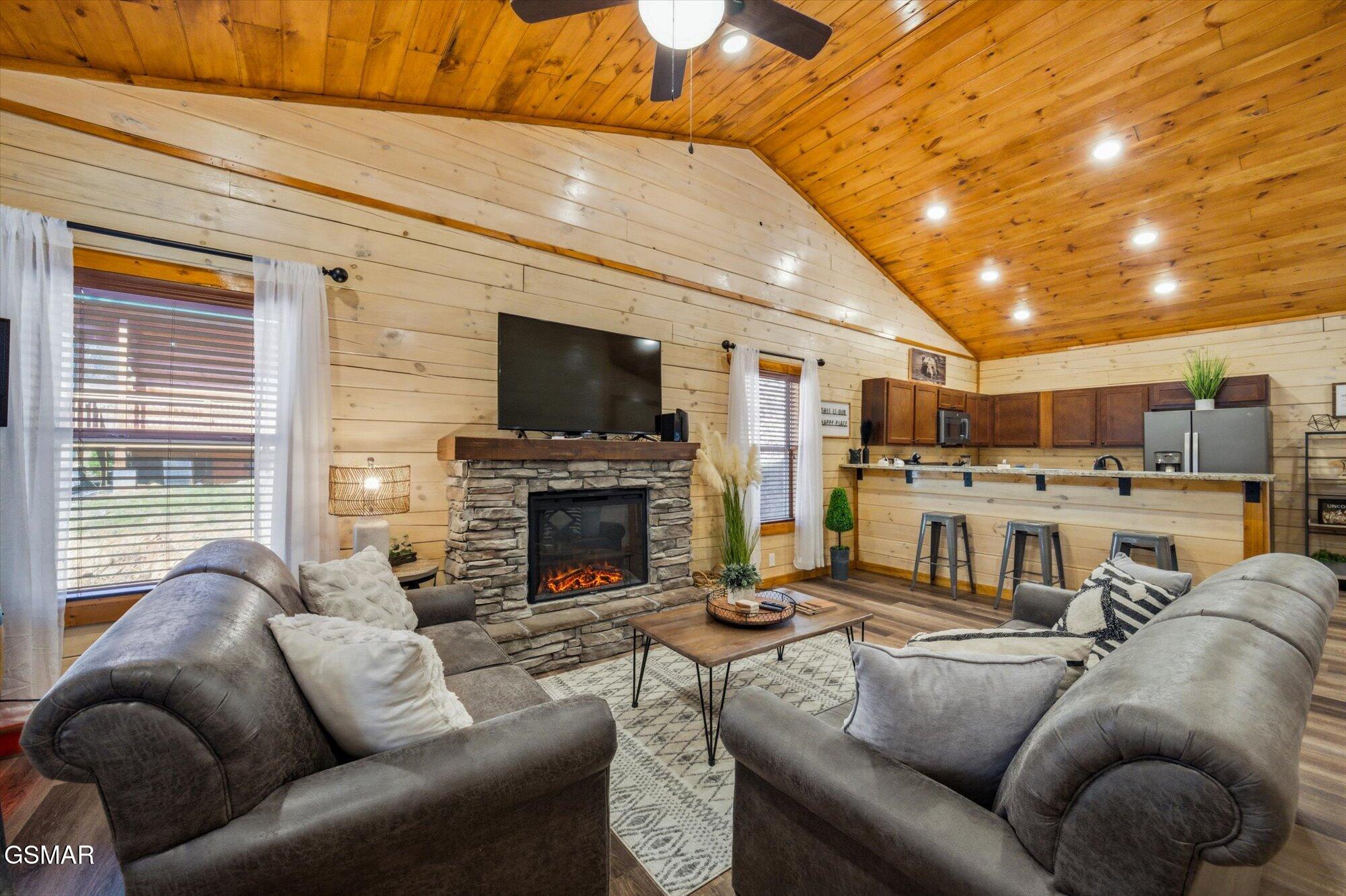 1636 Eagle Springs Road Sevierville TN 37876