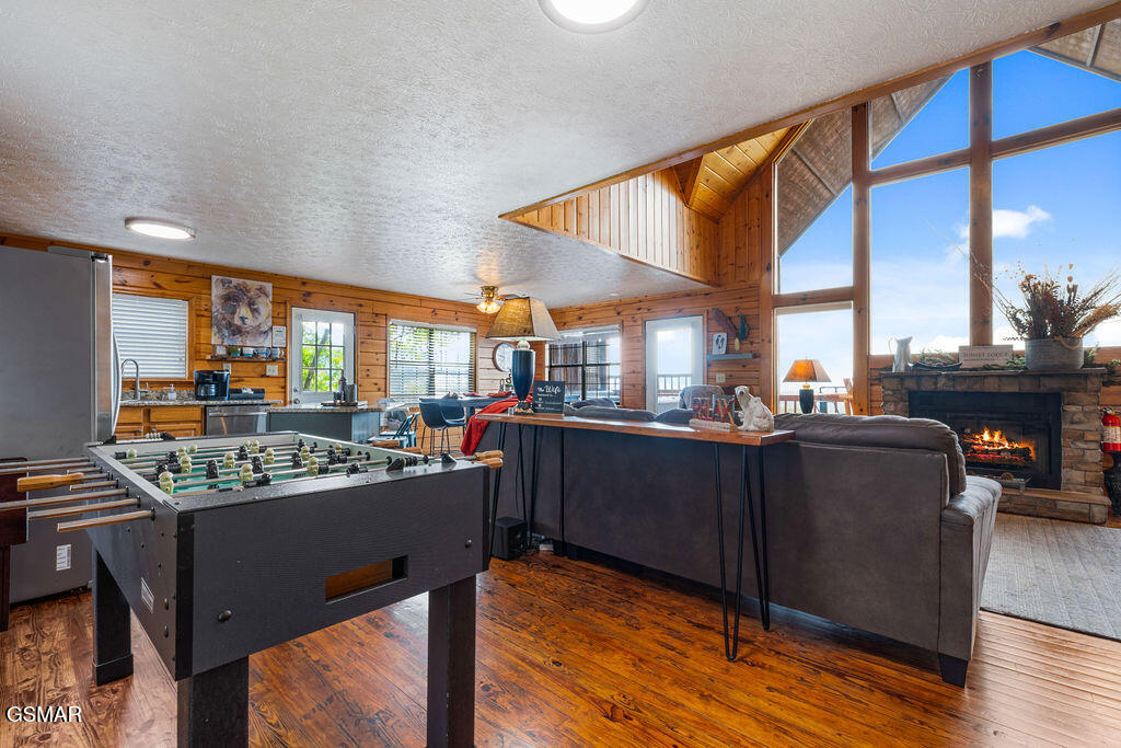 1582 Bears Den Way Sevierville TN 37862