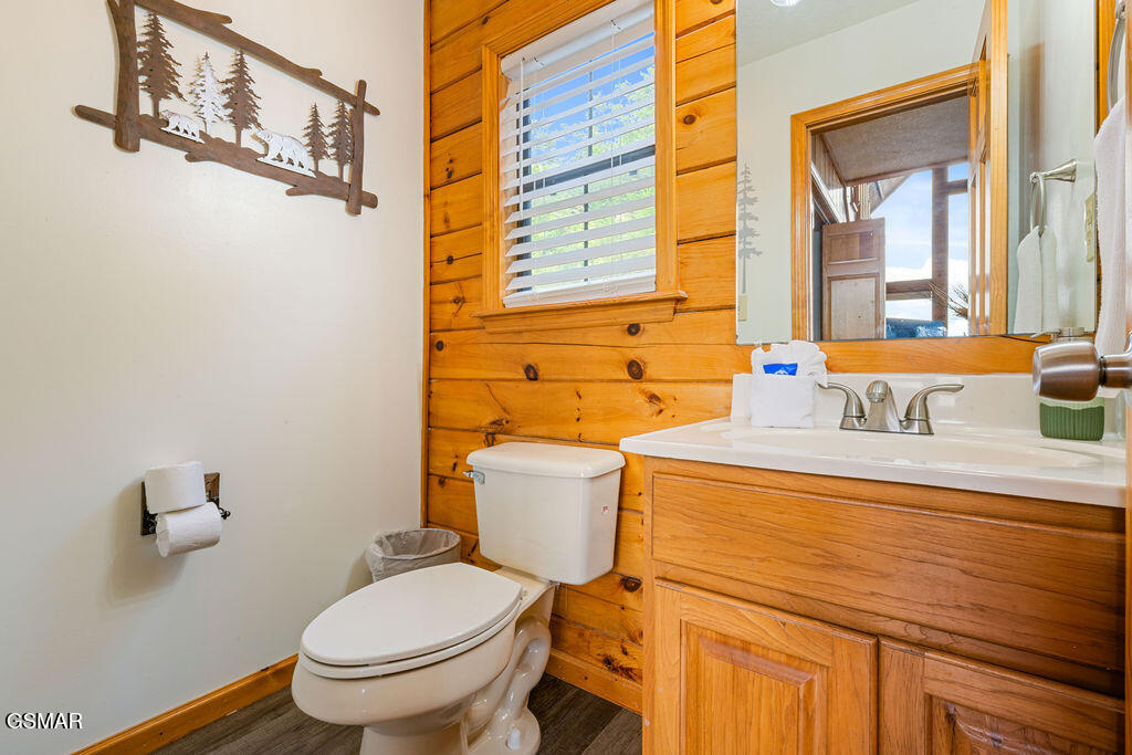1582 Bears Den Way Sevierville TN 37862