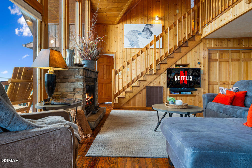 1582 Bears Den Way Sevierville TN 37862