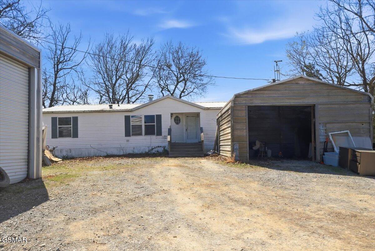 1799 Mellow Road Newport TN 37821