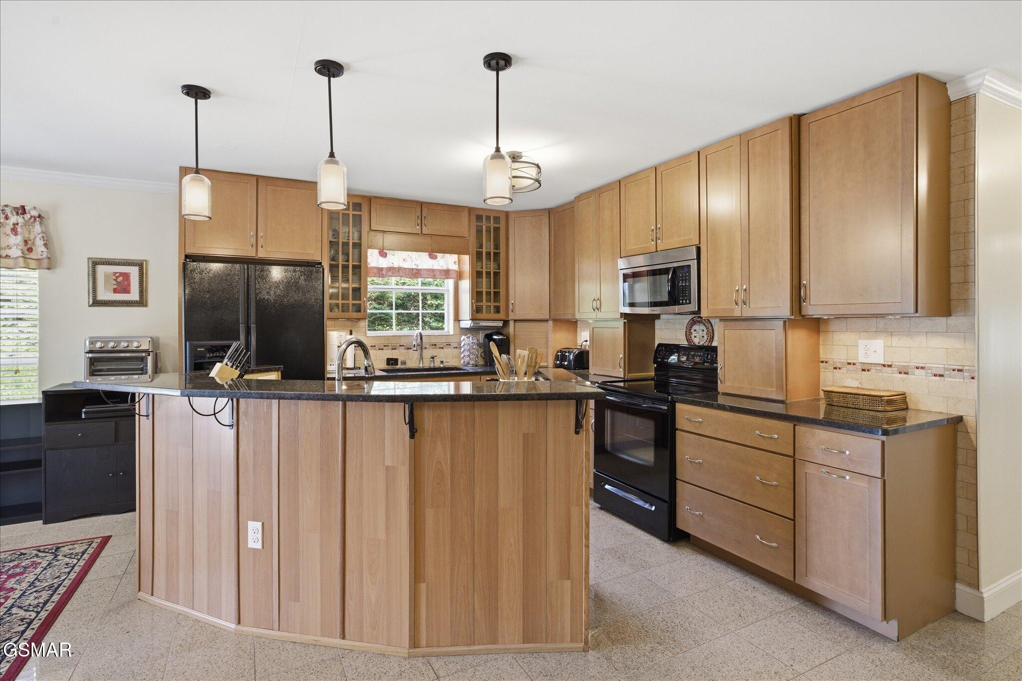 1121 Smokyview Drive Sevierville TN 37862