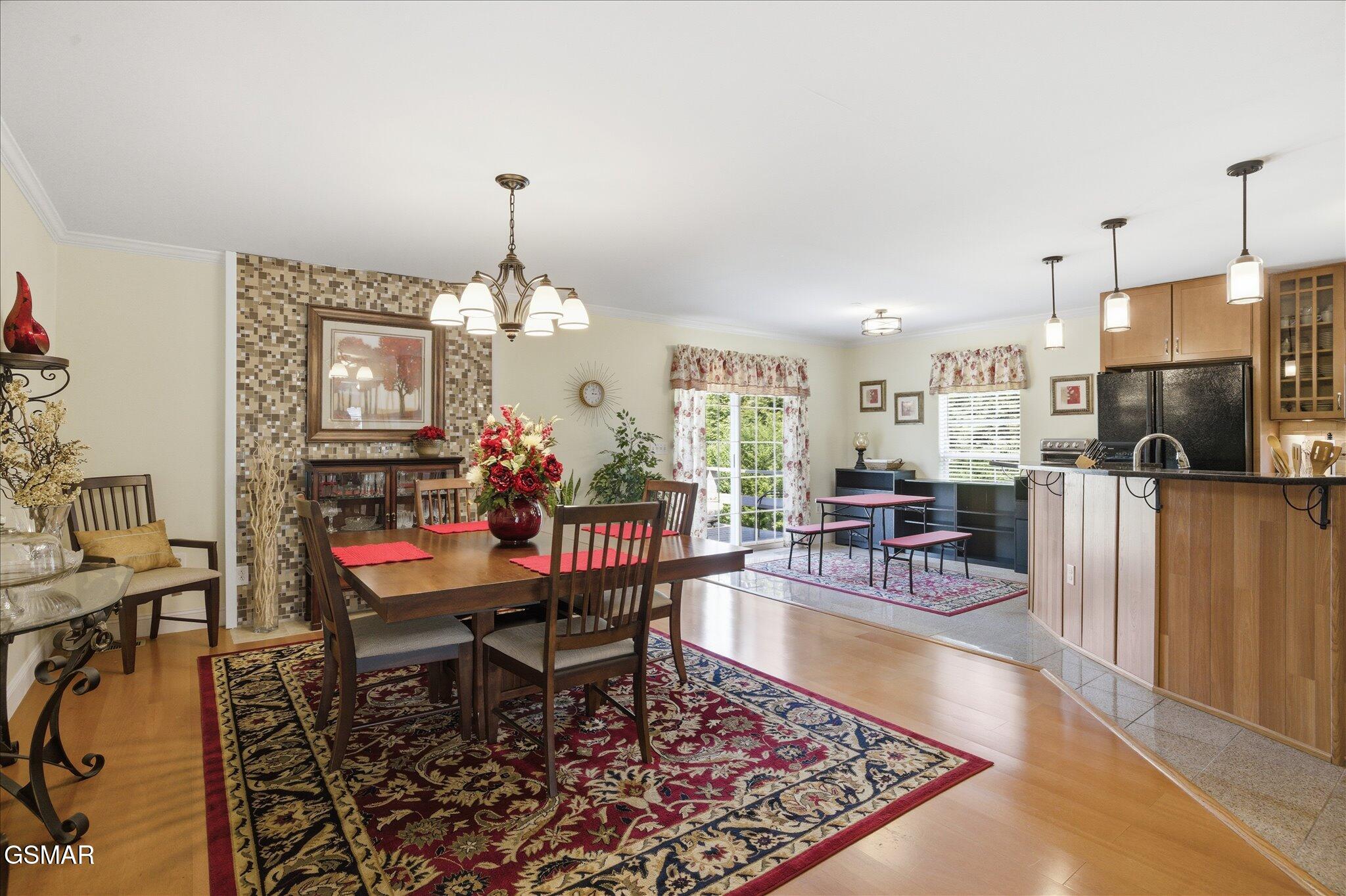1121 Smokyview Drive Sevierville TN 37862