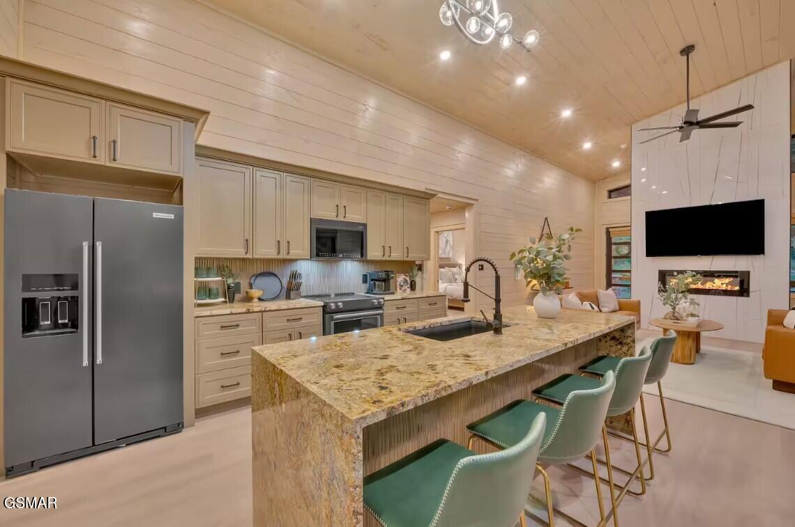 3219 Old Mountain Road Sevierville TN 37876