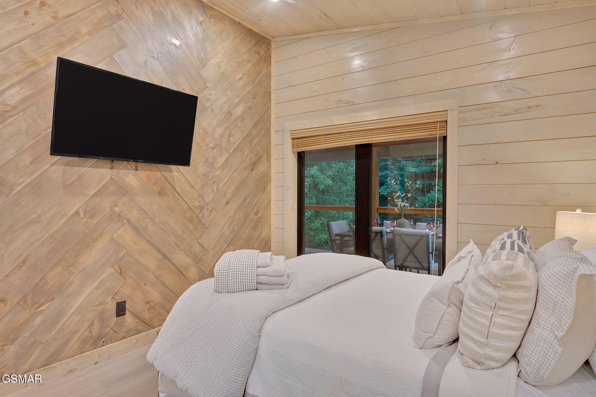 3219 Old Mountain Road Sevierville TN 37876