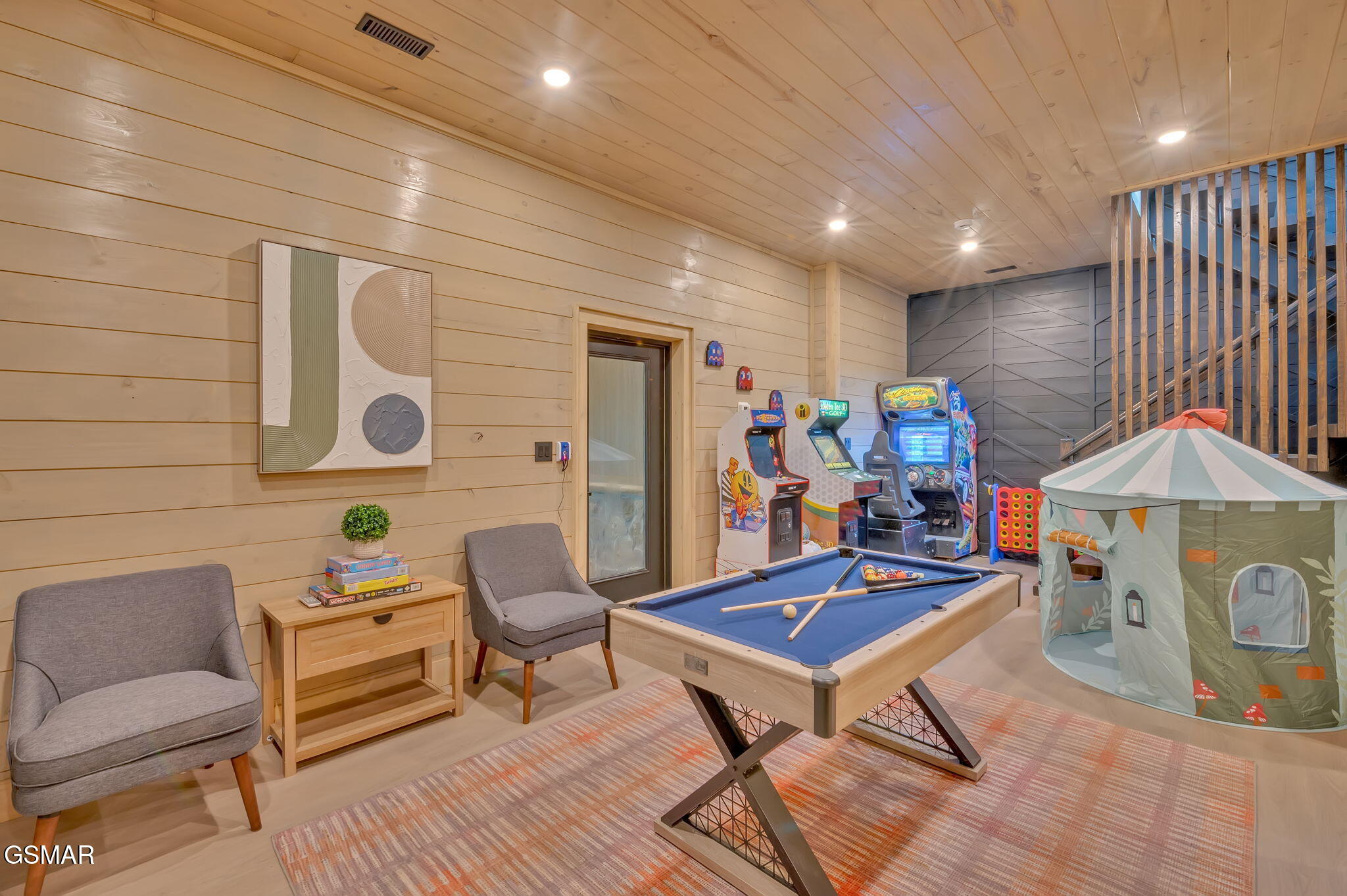 3219 Old Mountain Road Sevierville TN 37876