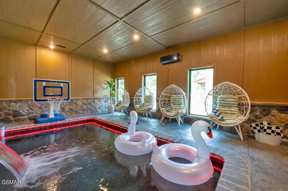 3219 Old Mountain Road Sevierville TN 37876