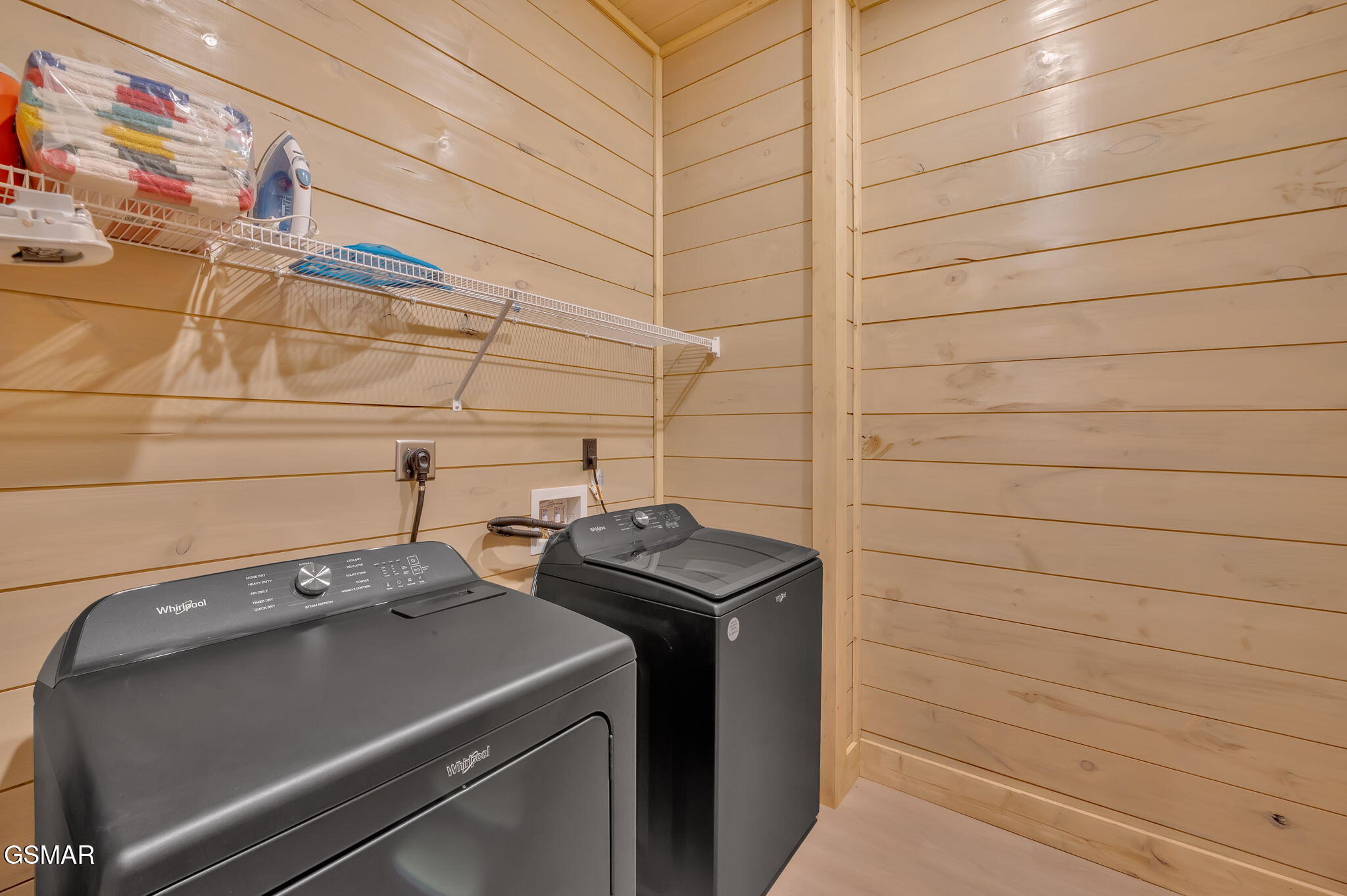 3219 Old Mountain Road Sevierville TN 37876