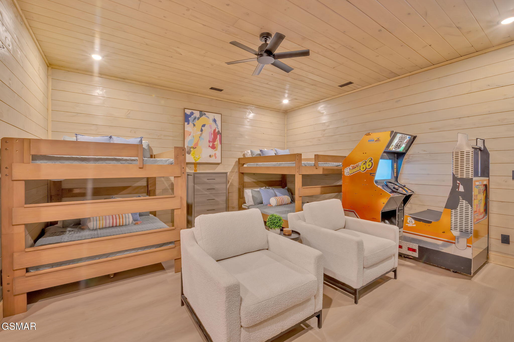 3219 Old Mountain Road Sevierville TN 37876