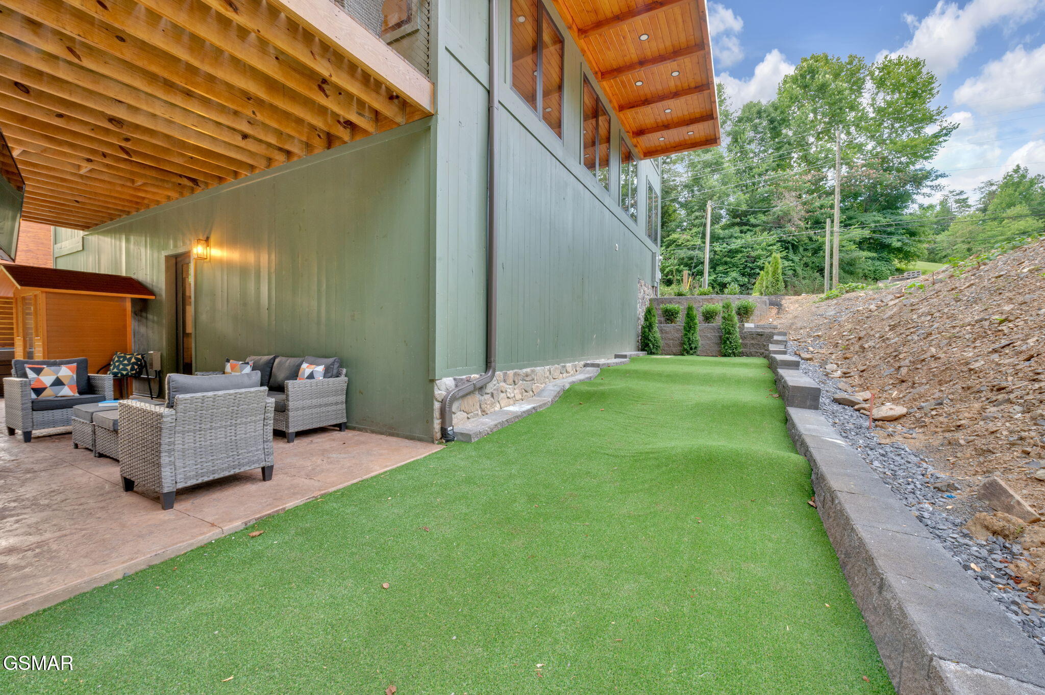 3219 Old Mountain Road Sevierville TN 37876