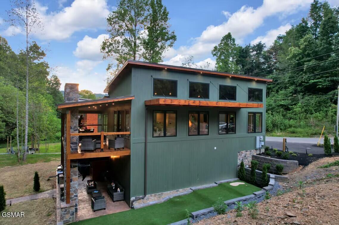 3219 Old Mountain Road Sevierville TN 37876